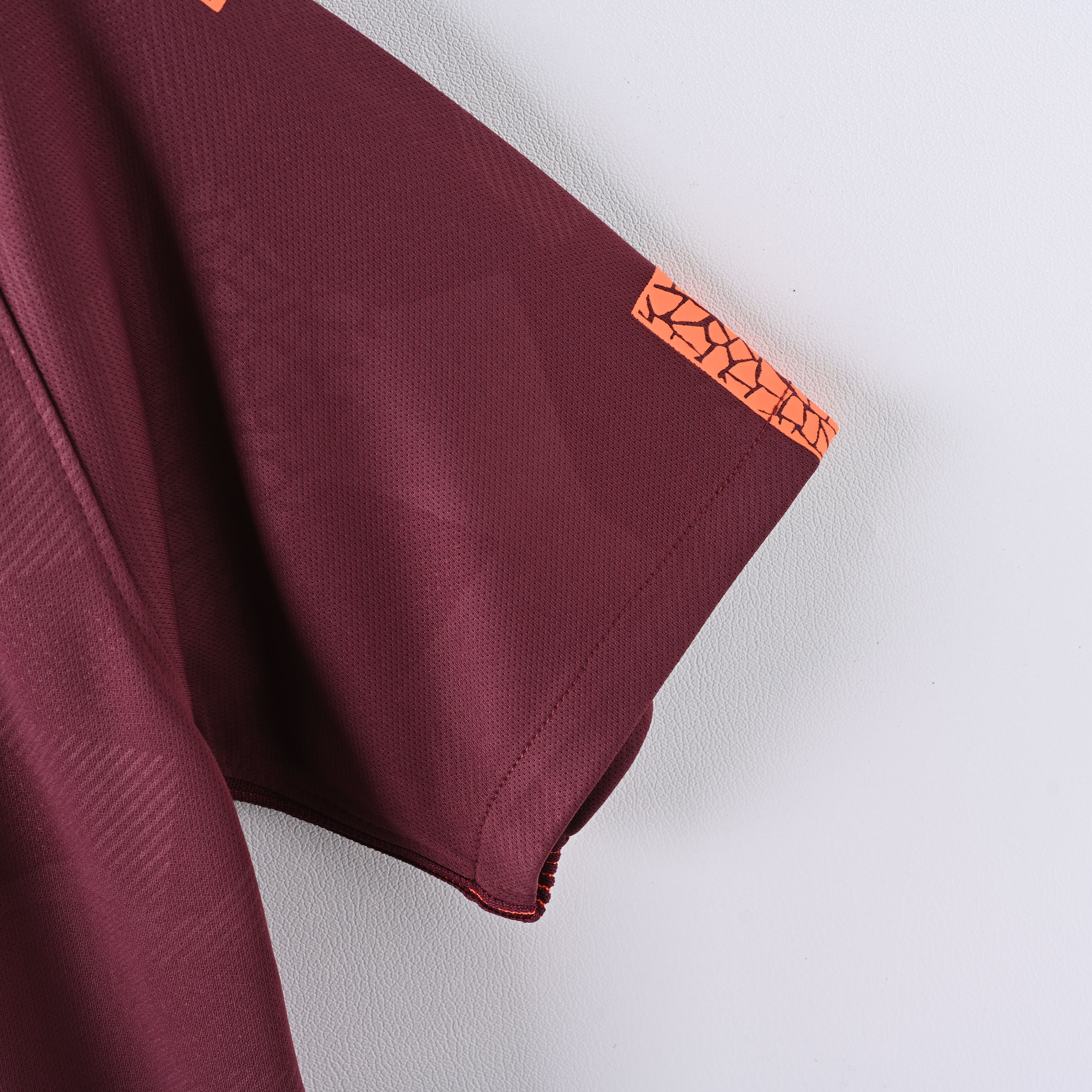 2017/2018 Barcelona Second Away Retro Football Jersey