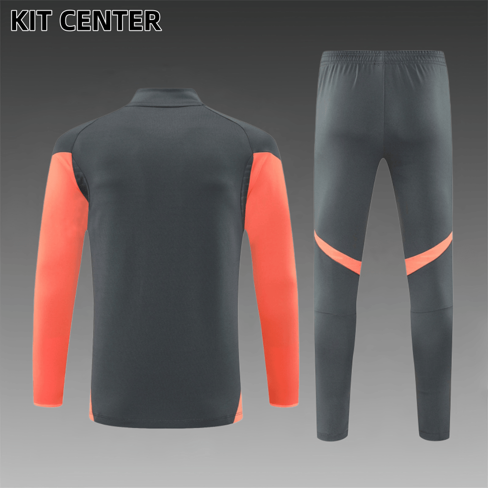 2025/2026 Bayern Munich Half Zip Suit (Adult kit)