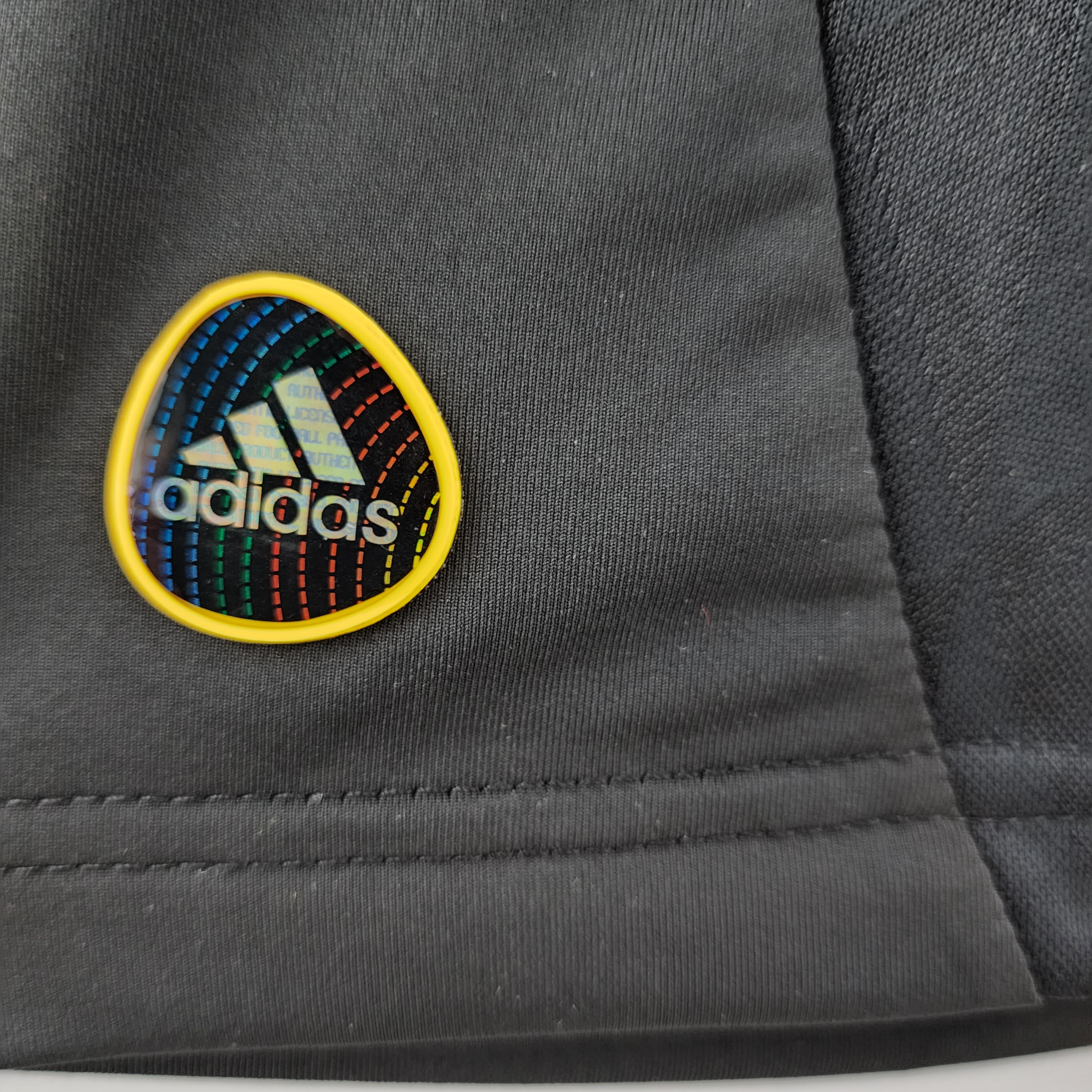 2010/2011 Liverpool Retro Away Football Shirt