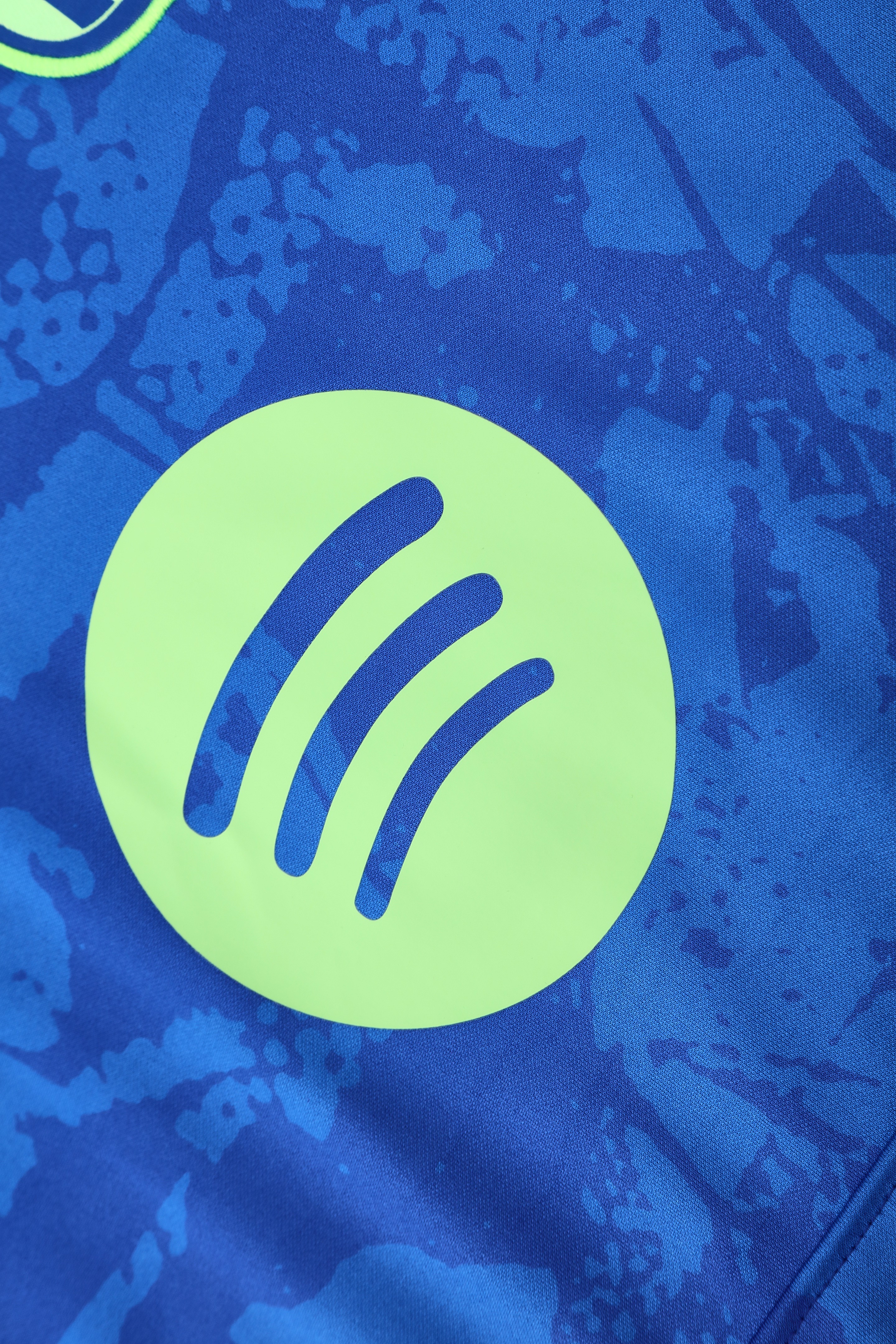 2025/2026 Barcelona Adult Long Sleeve Hood Kit