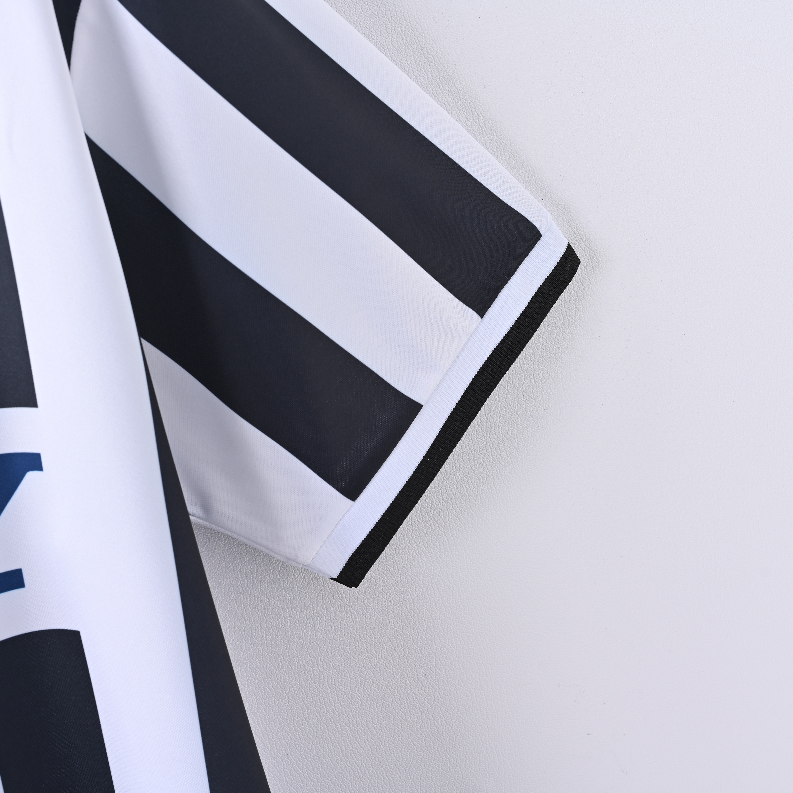 1996/1997 Juventus Home Retro Football Shirt