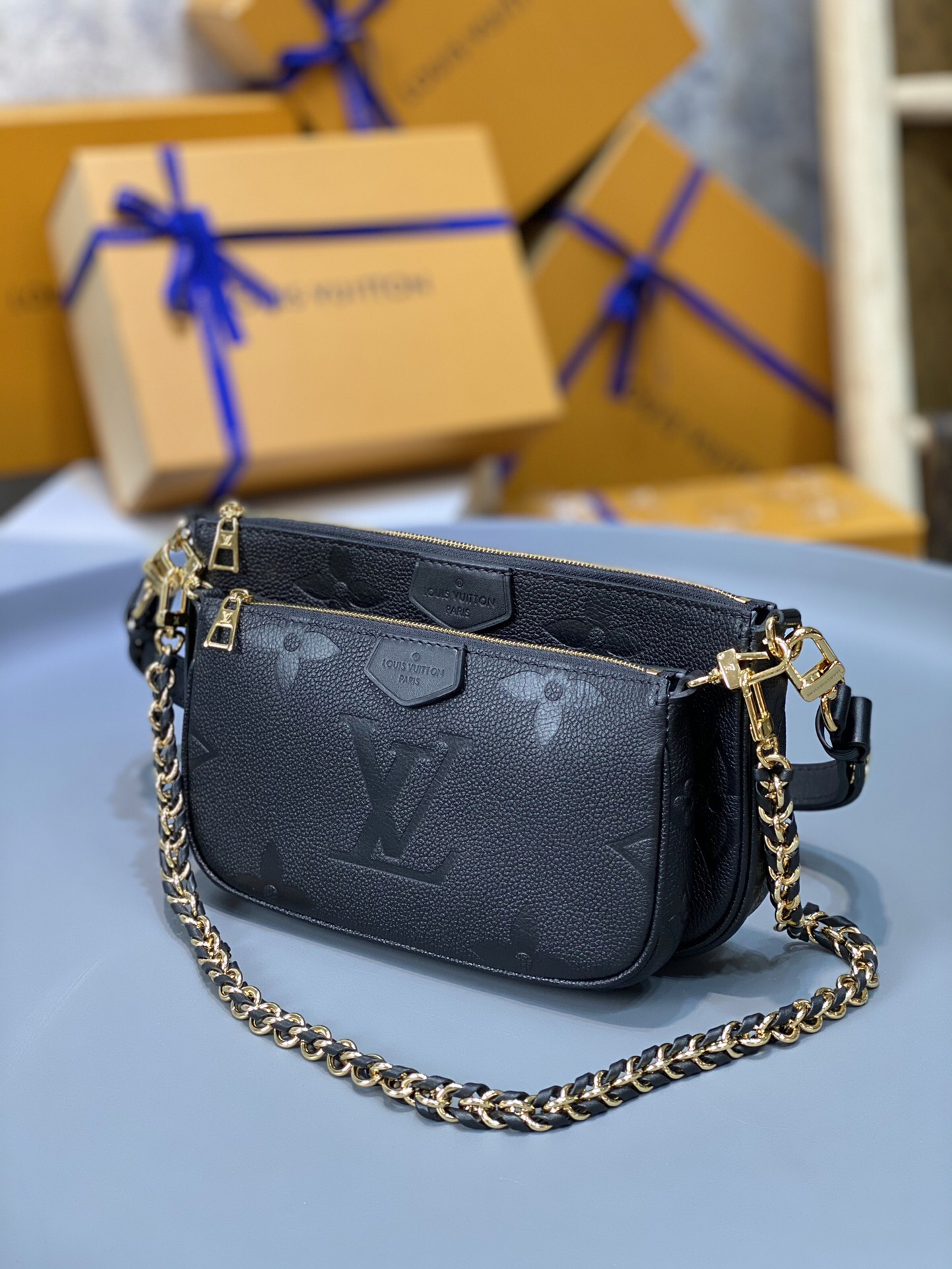 LOUIS VUITTON Multi Pochette Accessoires Wild atHeart Monogram Empreinte Giant