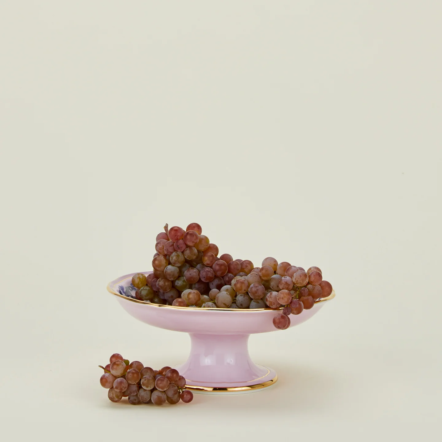 Oriente Italiano Fruit Stand - Azalea