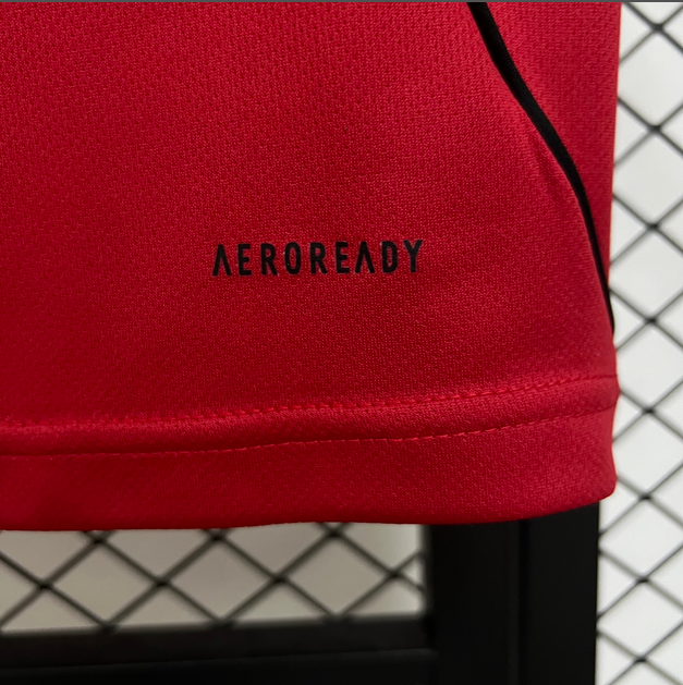 2026 Manchester United home Football Shirt (Fans Edition)