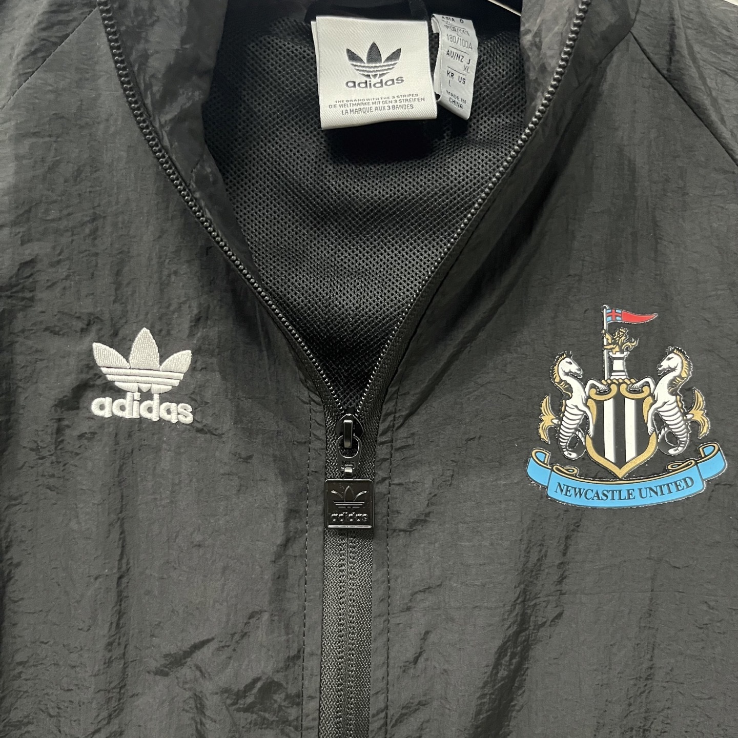 2025/2026 Newcastle United Retro Jacket