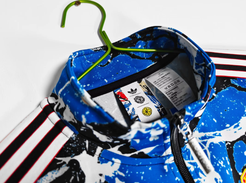 2627 Manchester United Rose Joint Edition Windbreaker