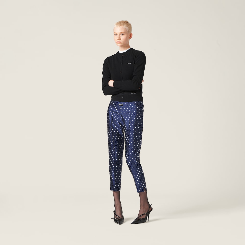 Cashmere knit cardigan