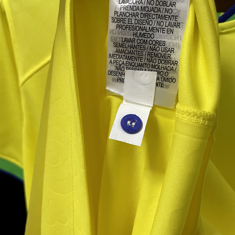 2022/2023 Brazil Home Football Shirt (Fan Edition)