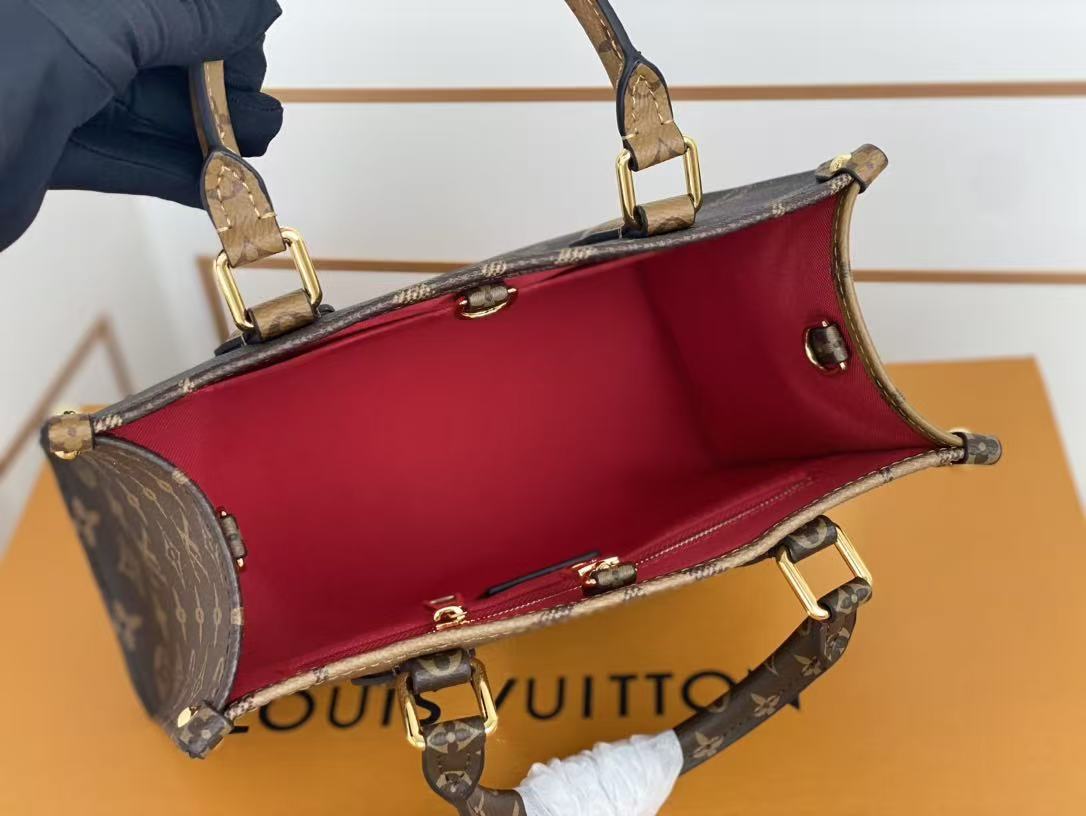 Louis Vuitton Onthego Bag