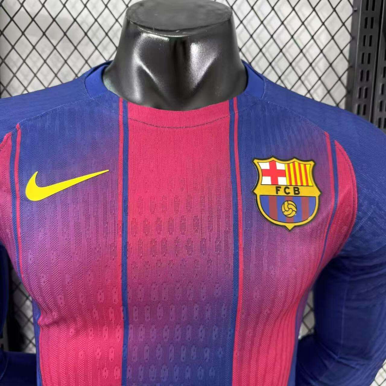 2025/2026 Barcelona Home long-sleeved blank version Football Shirt (Player Edition)