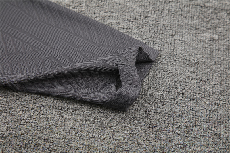 23/24 Liverpool dark gray Half Zip Training Kit (Adult Kids Kit)