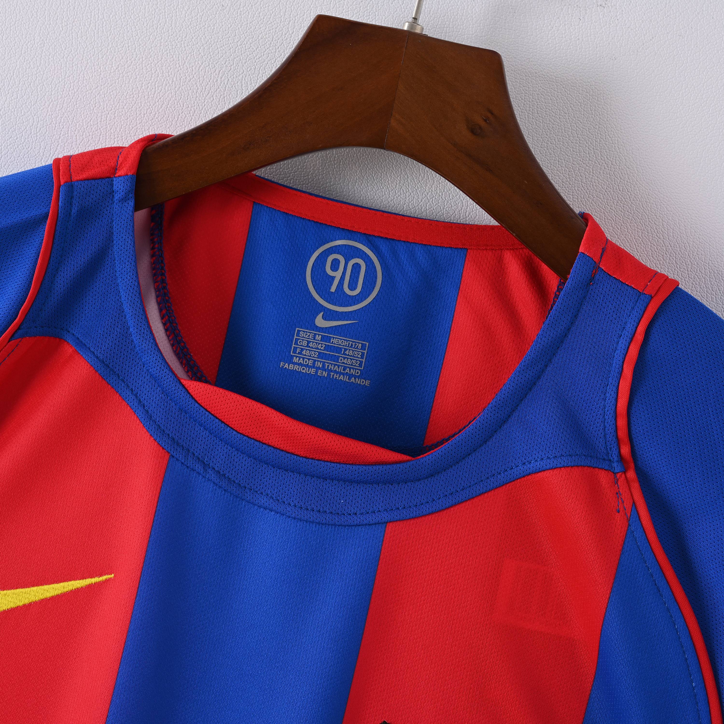 2004/2005 Barcelona Home Retro Football Shirt