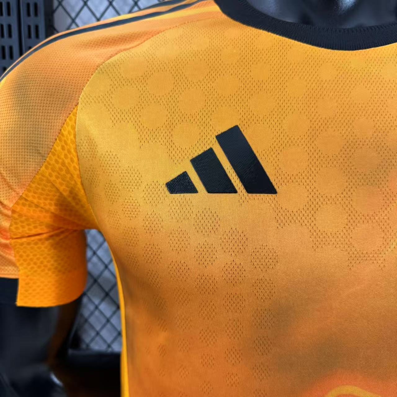 2025/2026 Roma Away Football Shirt (Player Edition)