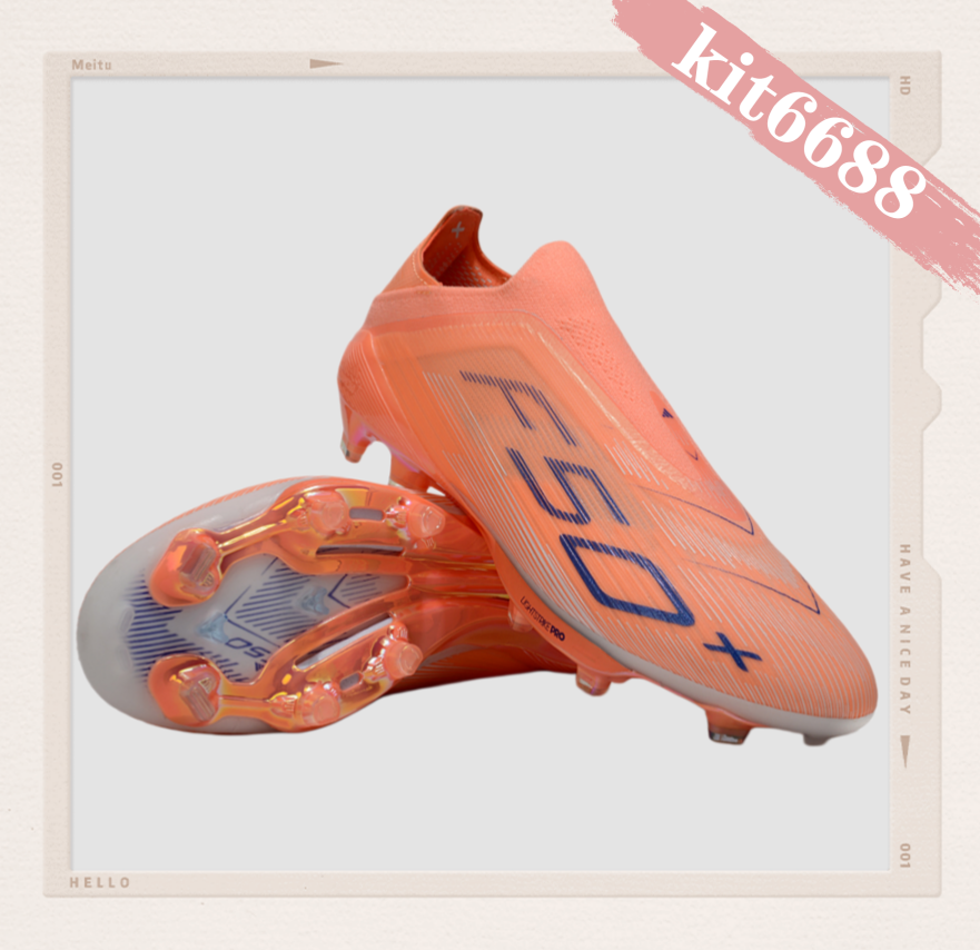 A F50 Low-top Waterproof Football Shoes Without Shoelaces