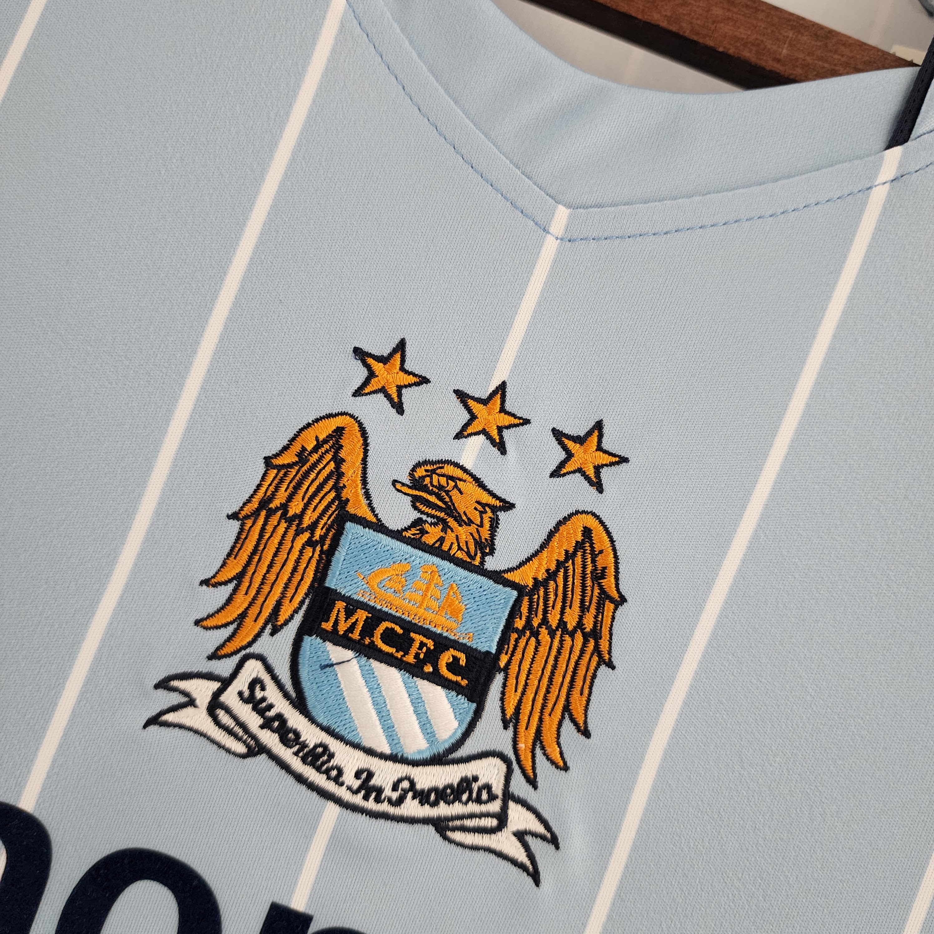 2008/2009 Manchester City Retro Home Football Shirt
