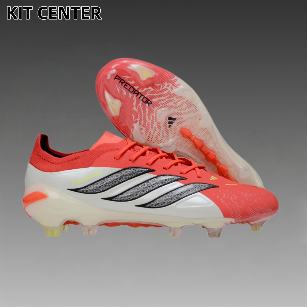 A Predator Elite FG 26 Full Knit Soccer Boots