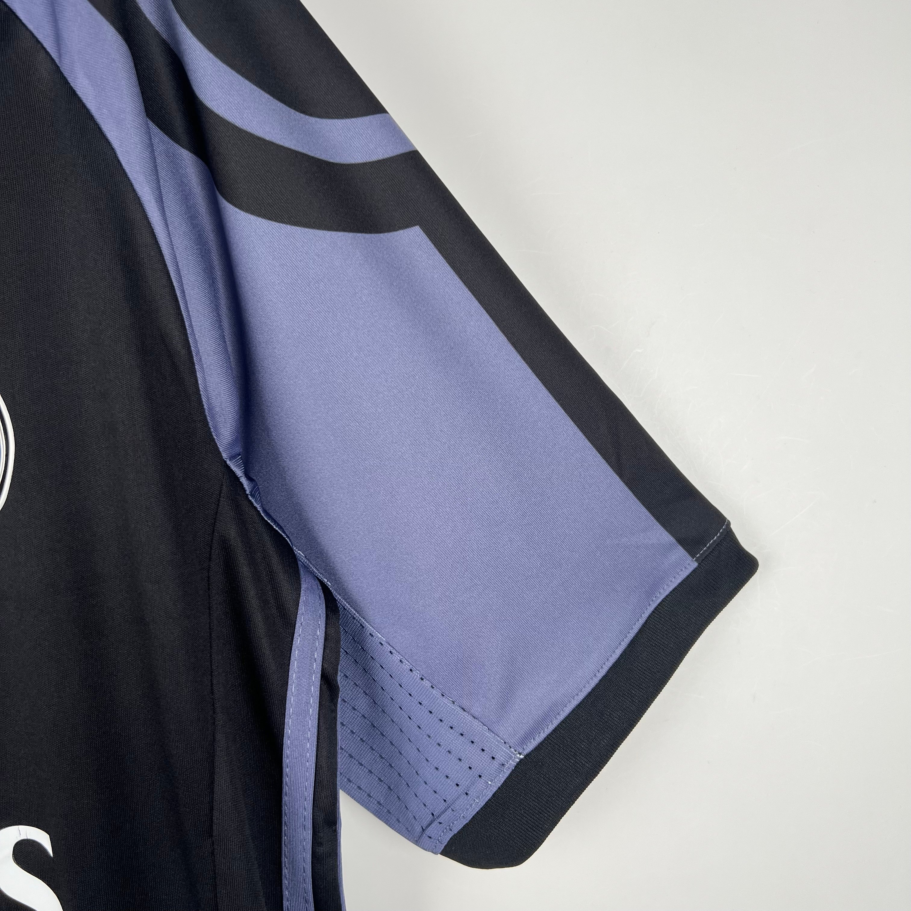 2016/2017 Real Madrid Third Away Retro Football Shirt