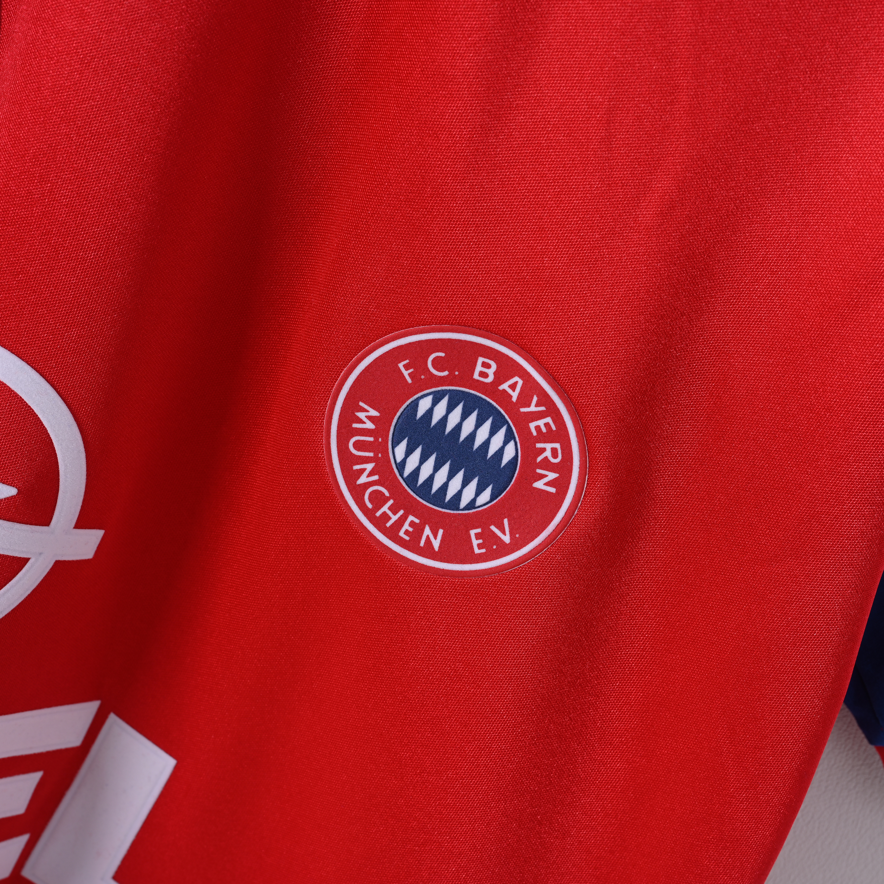 1993/1995 Bayern Munich Home Retro Football Shirt