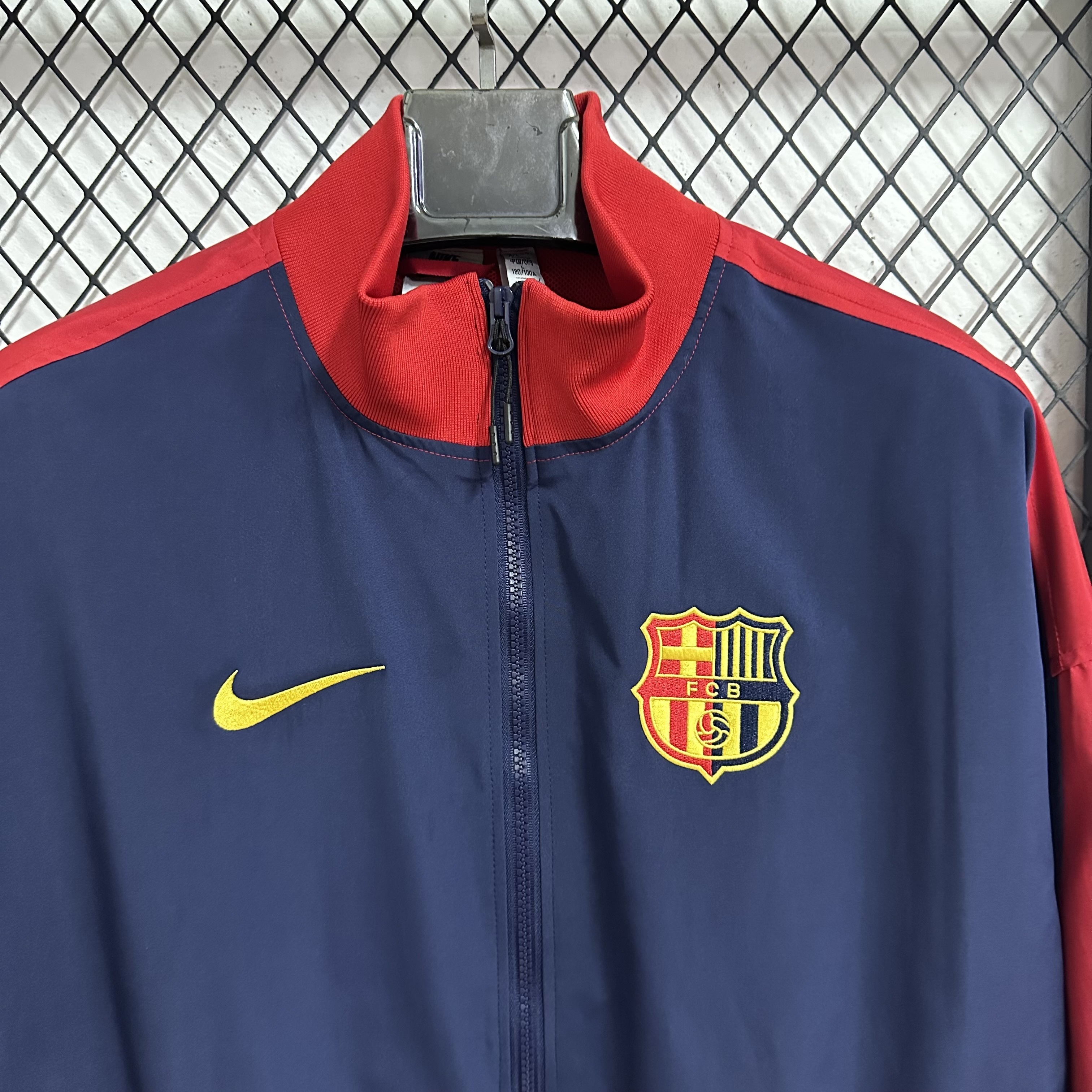 2025/2026 Barcelona waterproof windbreaker training suit