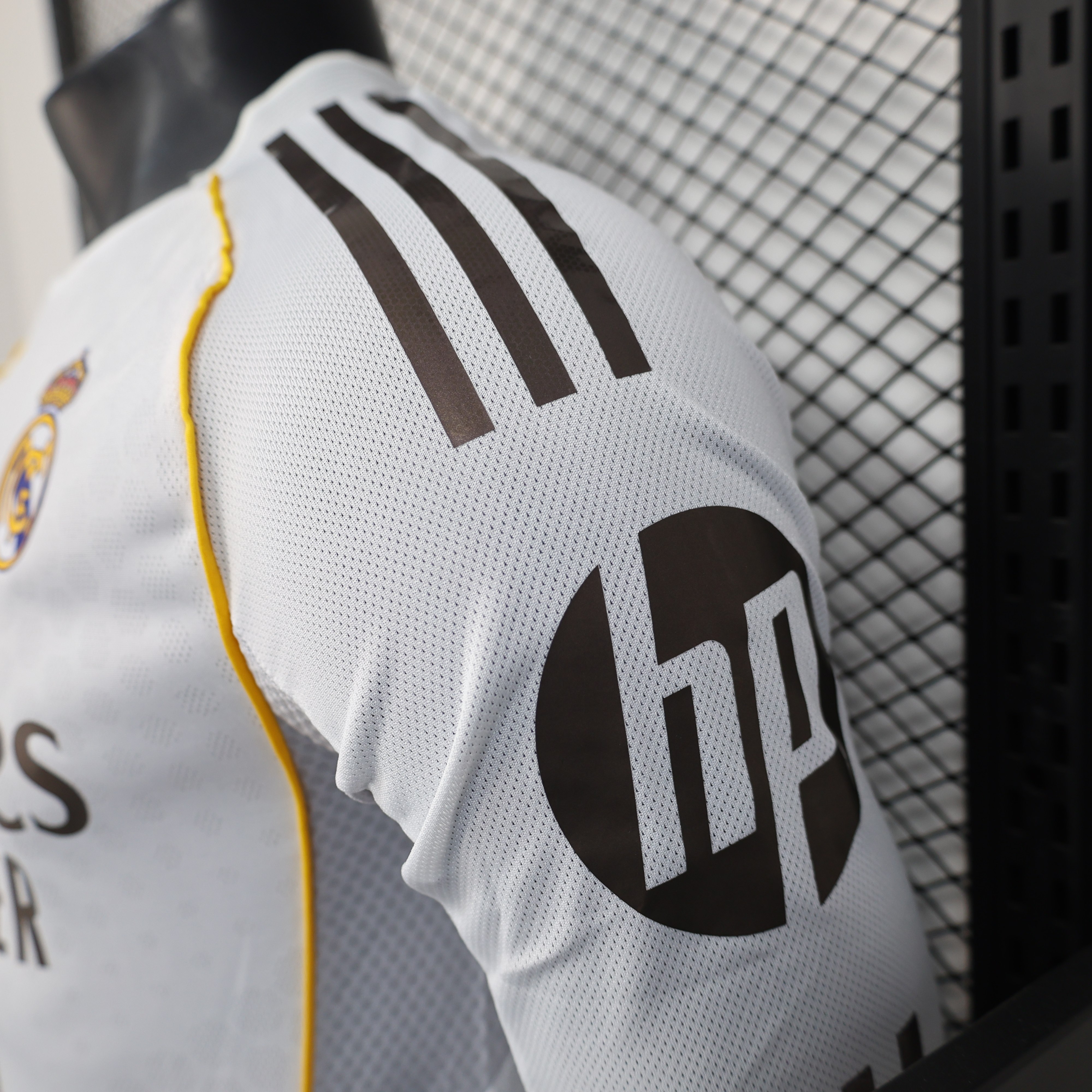 2025/2026 Real Madrid Home Long Sleeve Football Shirt (Player Edition）