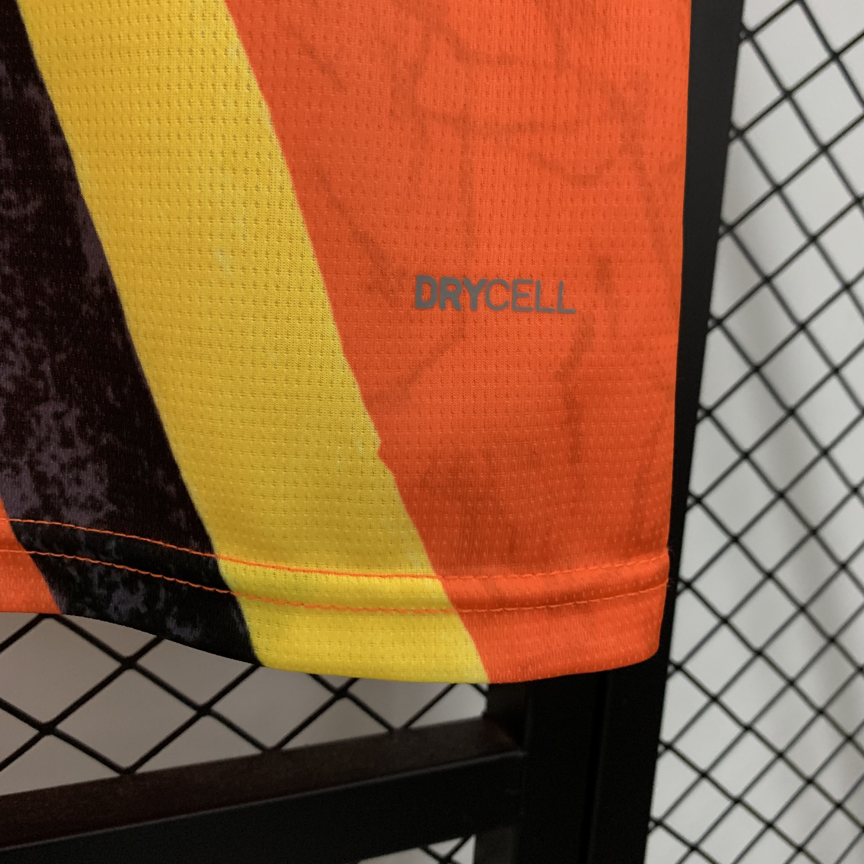 2025/2026 Manchester City Goalkeeper Football Shirt (Fans)