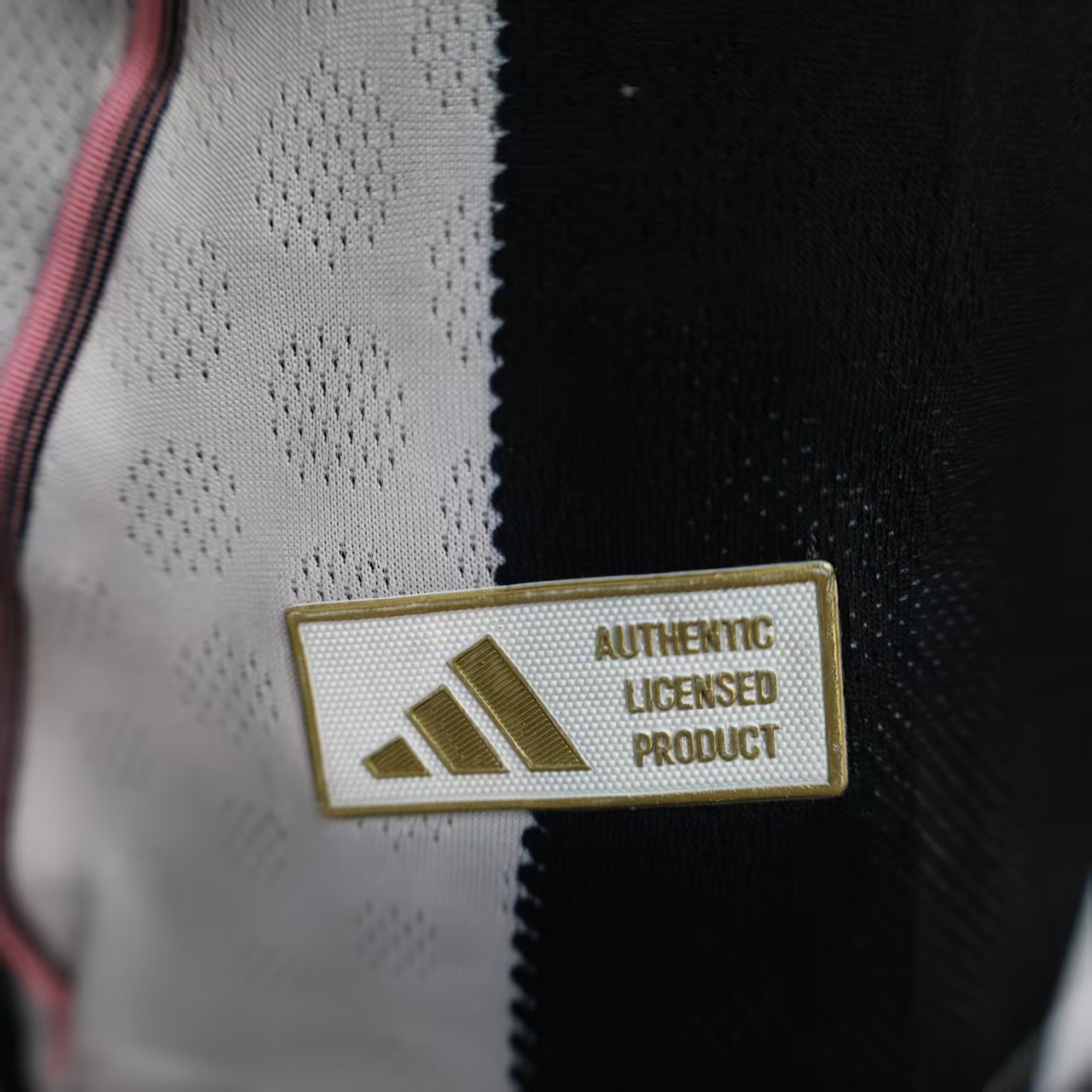 2025/2026 Juventus Home Football Shirt (Player Long Sleeve)