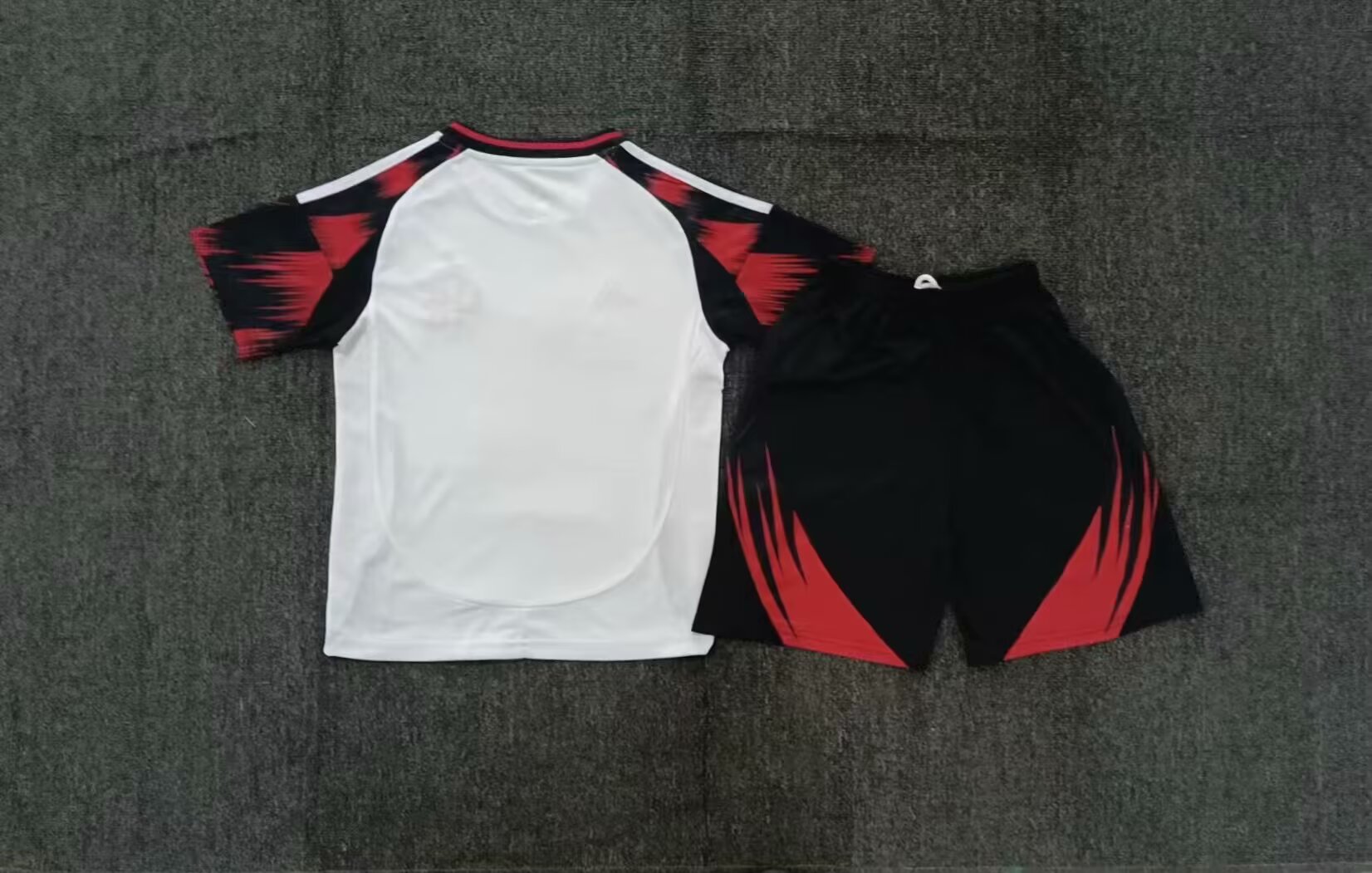 {{product_name}} High Quality Replica Football Jersey