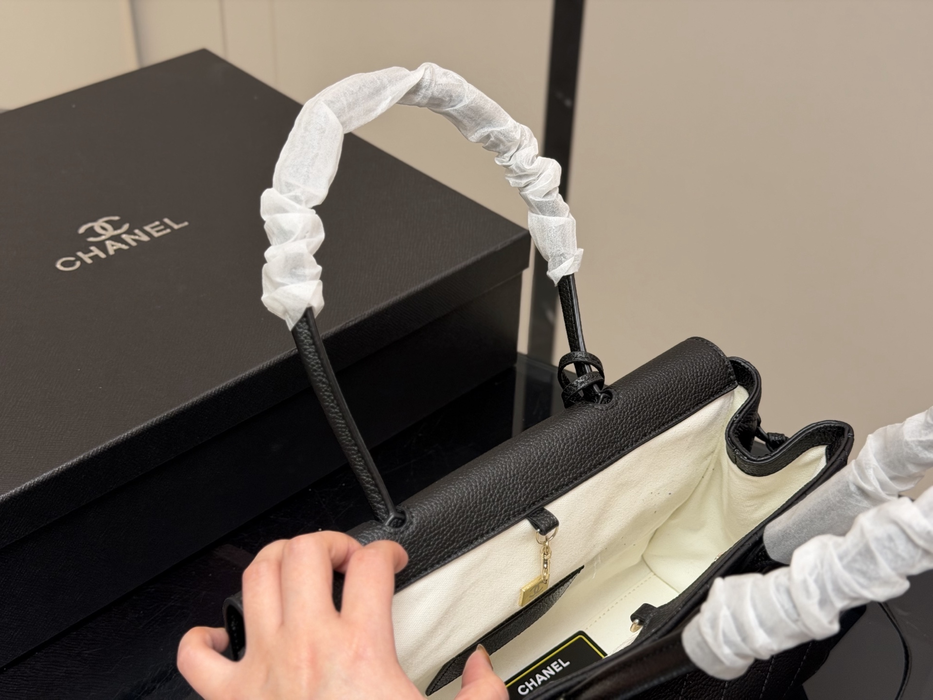 C design 26s Handbag Genuine leather Briefcase