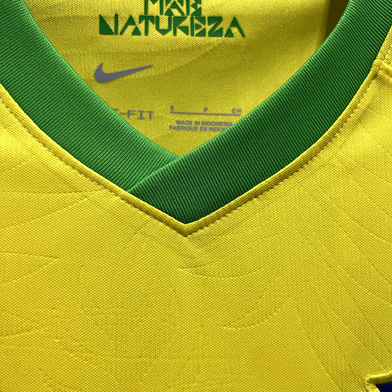 2023/2024 Brazil Home Football Shirt (Fan Edition)