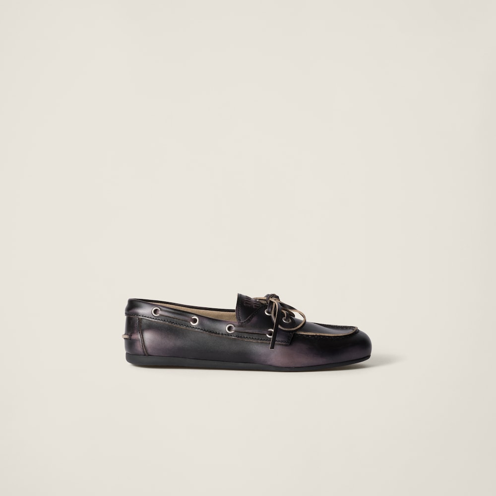 Unlined bleached leather boat shoes