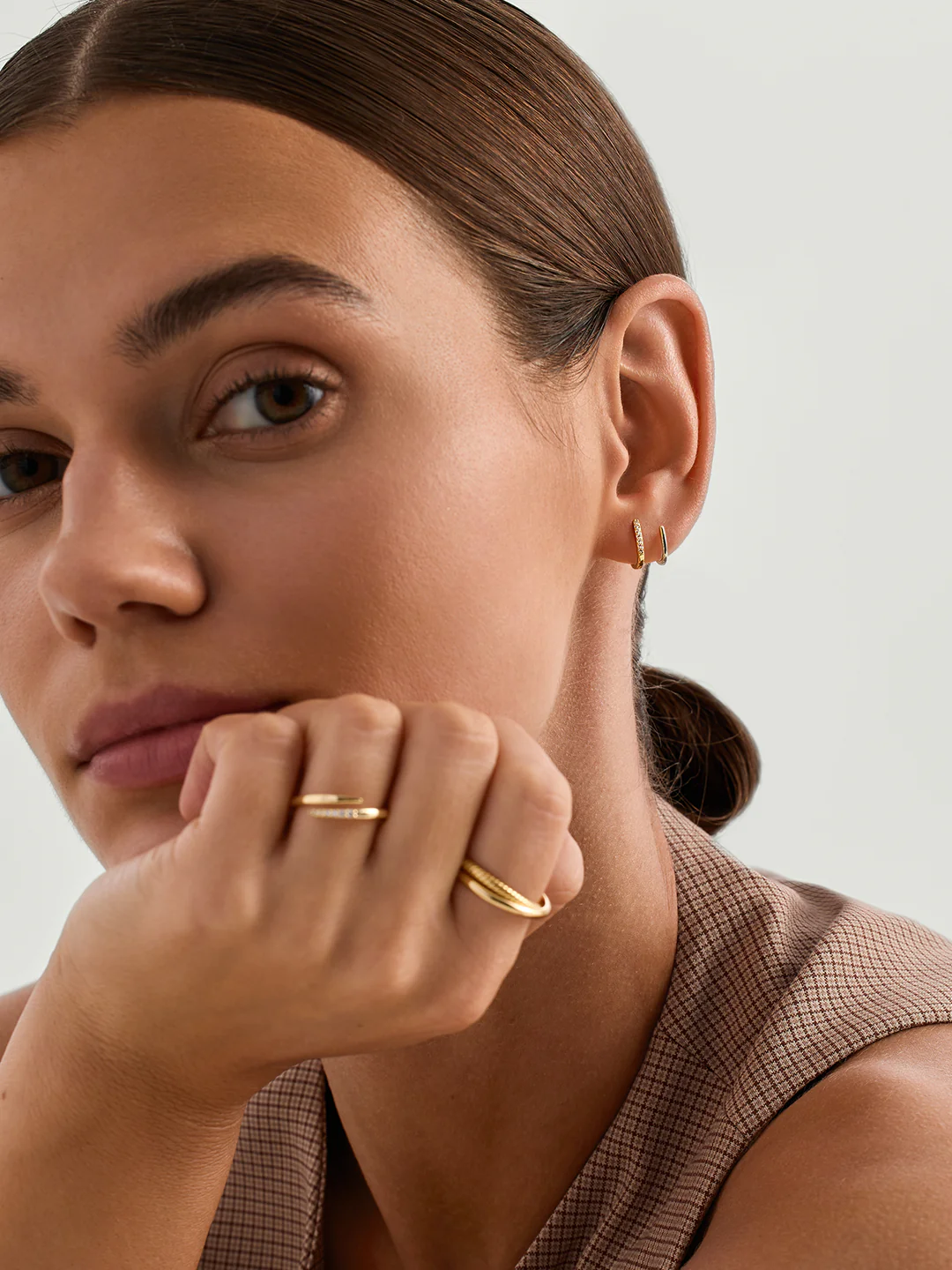 Crystal Claw Double Huggies