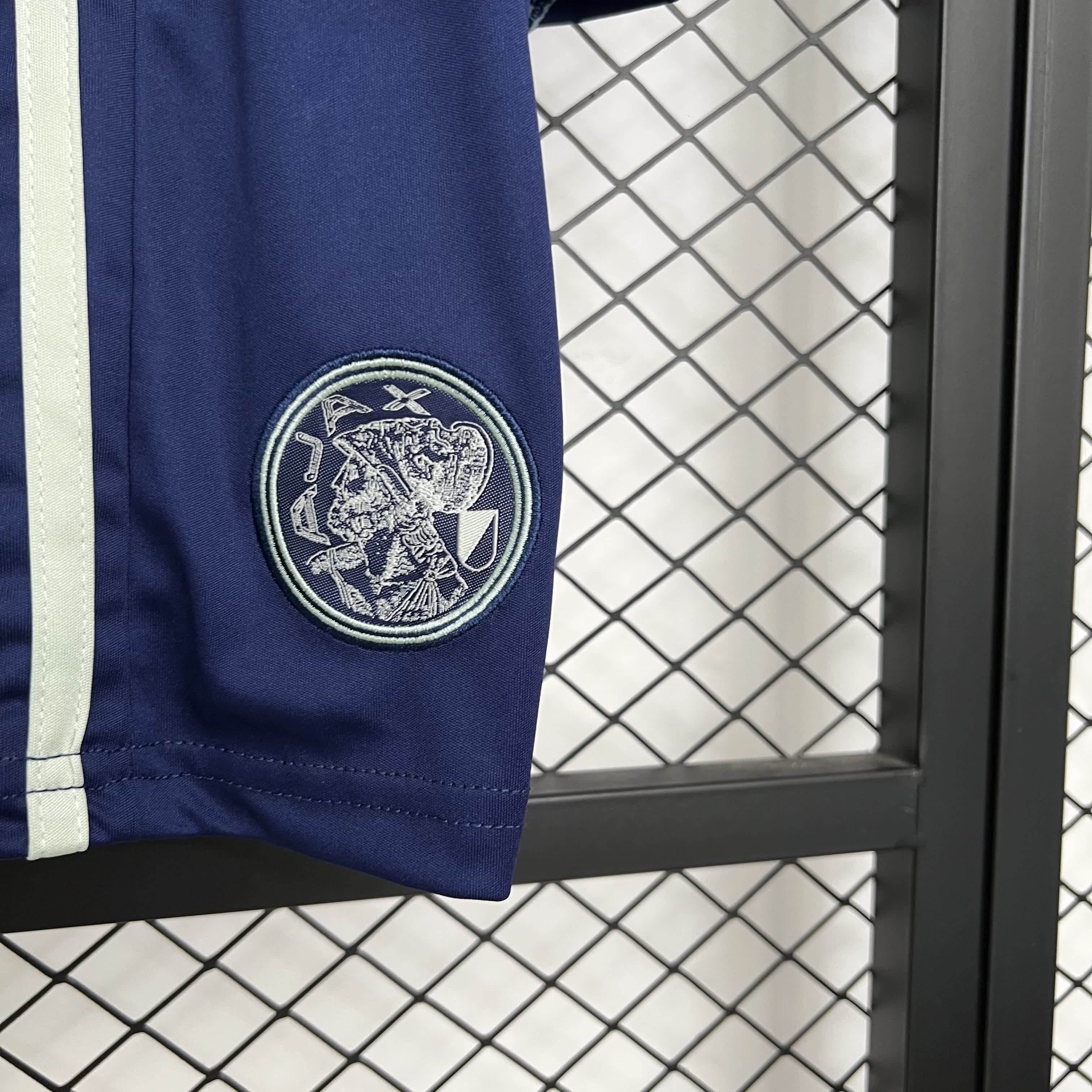 2025/2026 Ajax Away Football Shirt（Kids Kit socks）