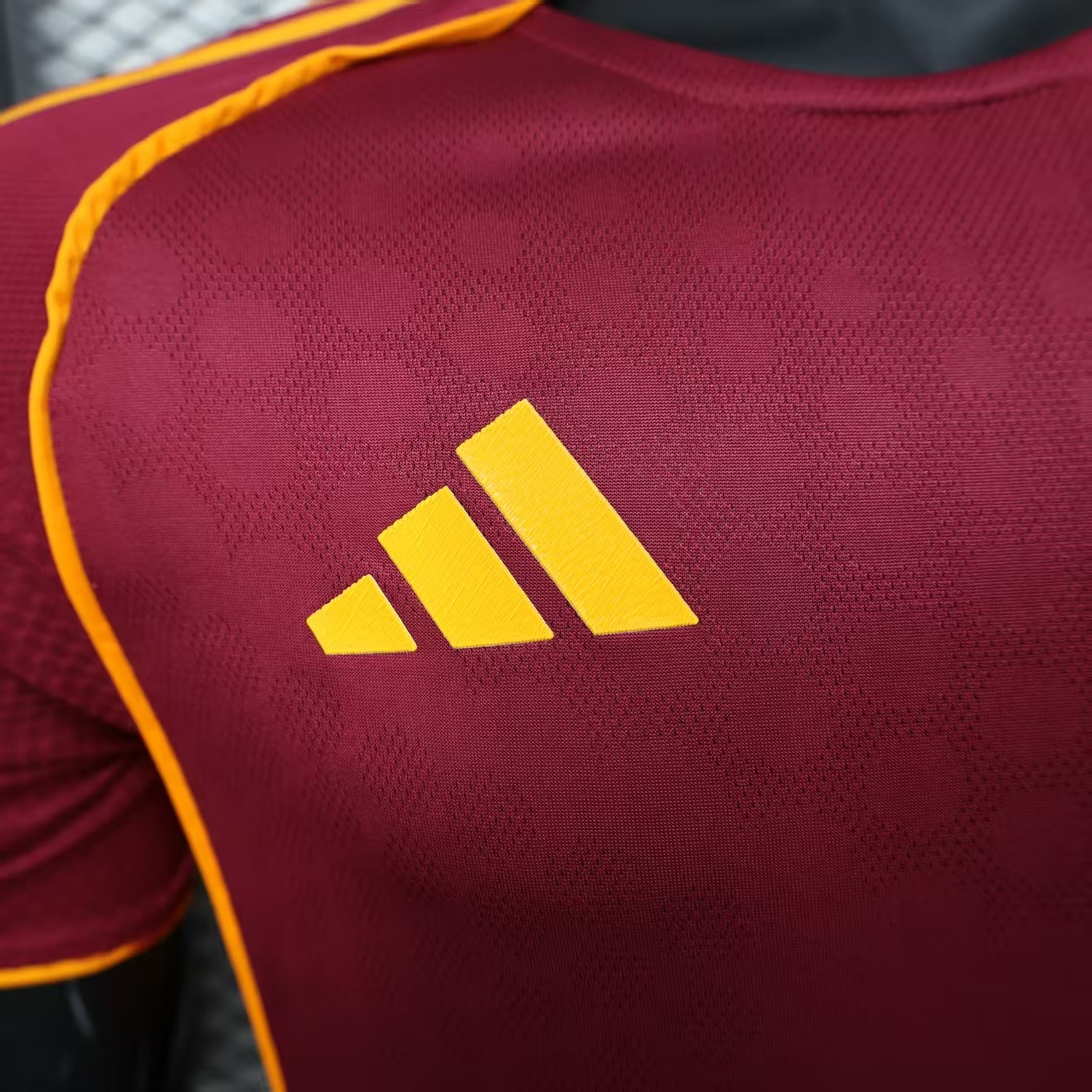 2025/2026 Roma Home Football Shirt (Player Edition)