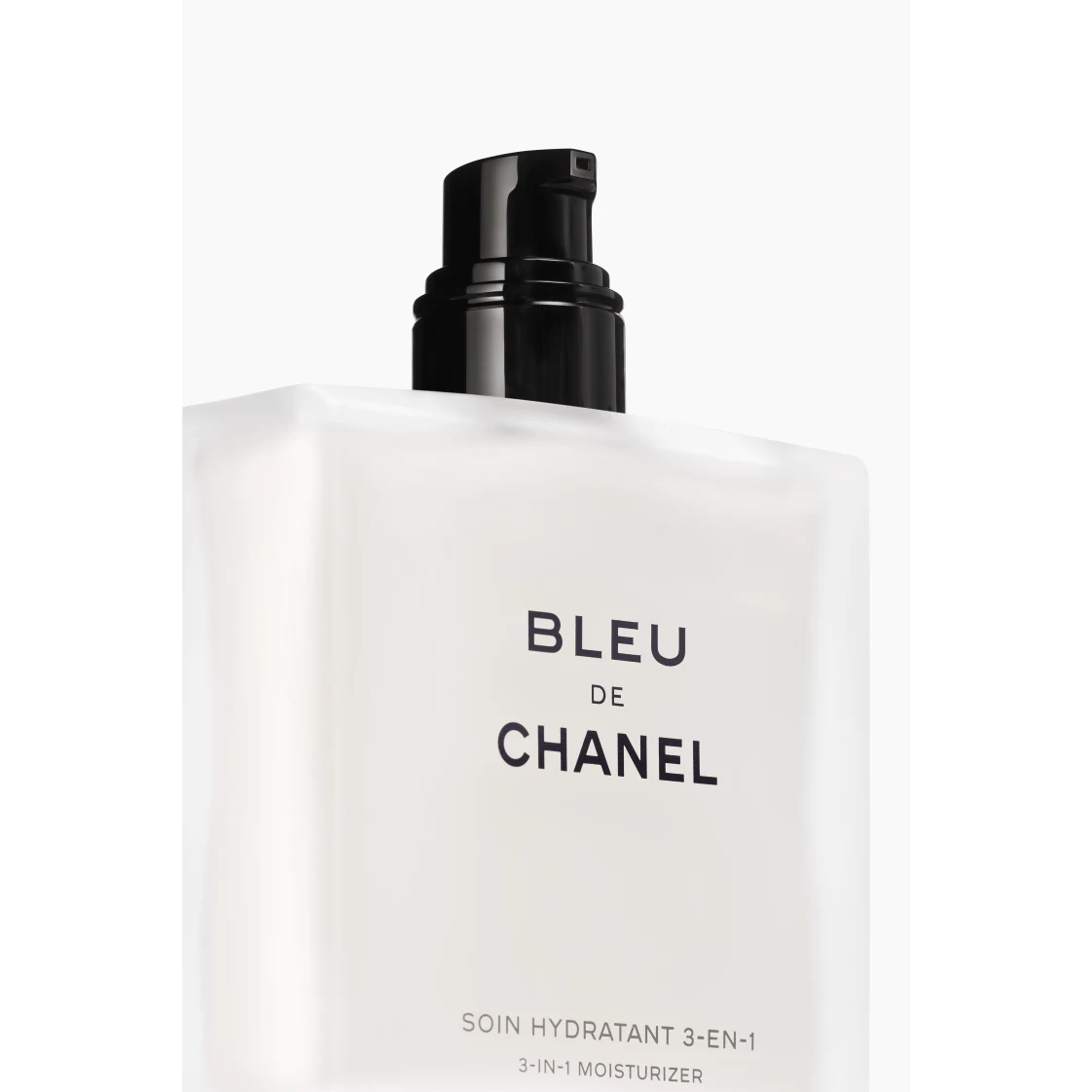 Chanel BLEU DE CHANEL 3-in-1 Moisturizer