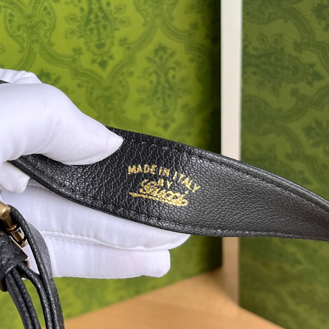 GUCCI Aphrodite Shoulder Bag Leather Small