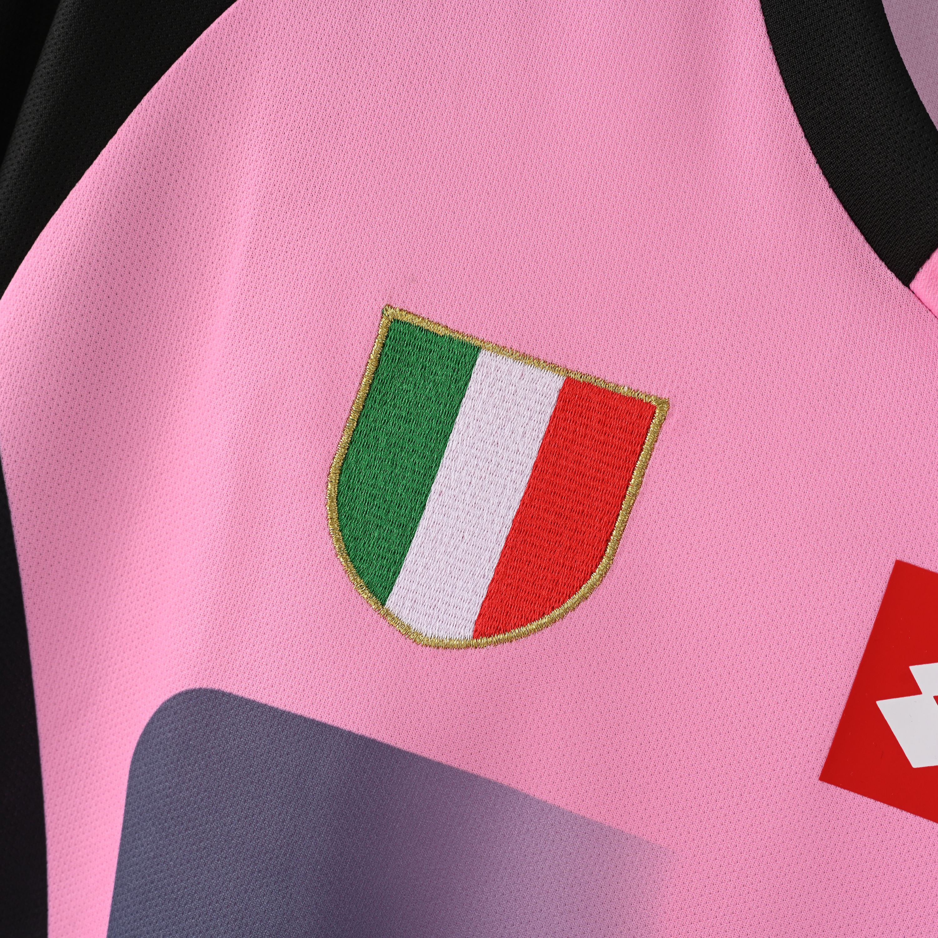 2002/2003 Juventus Home Retro Football Shirt