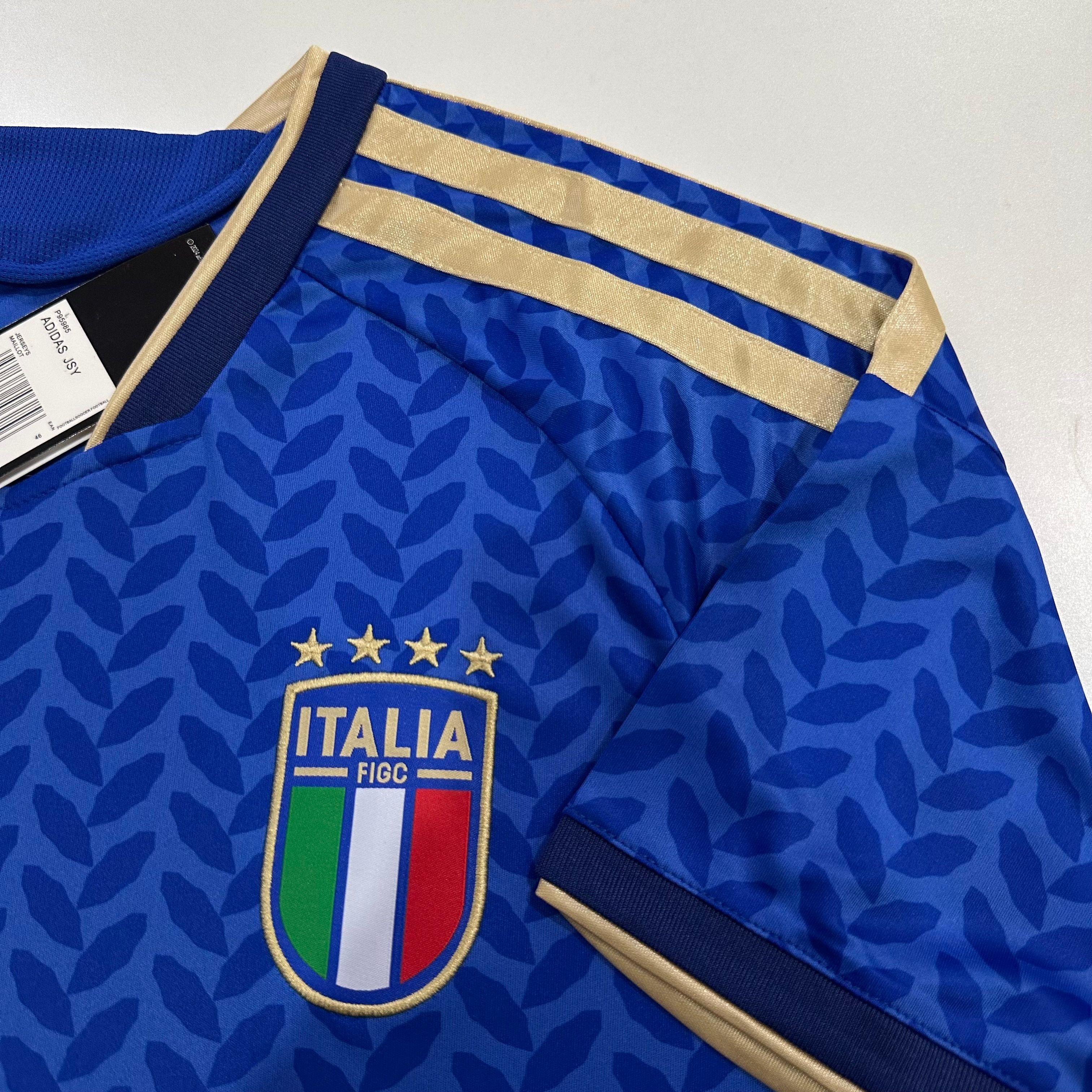 2026 Italy Home Football Shirt (Fan Edition)
