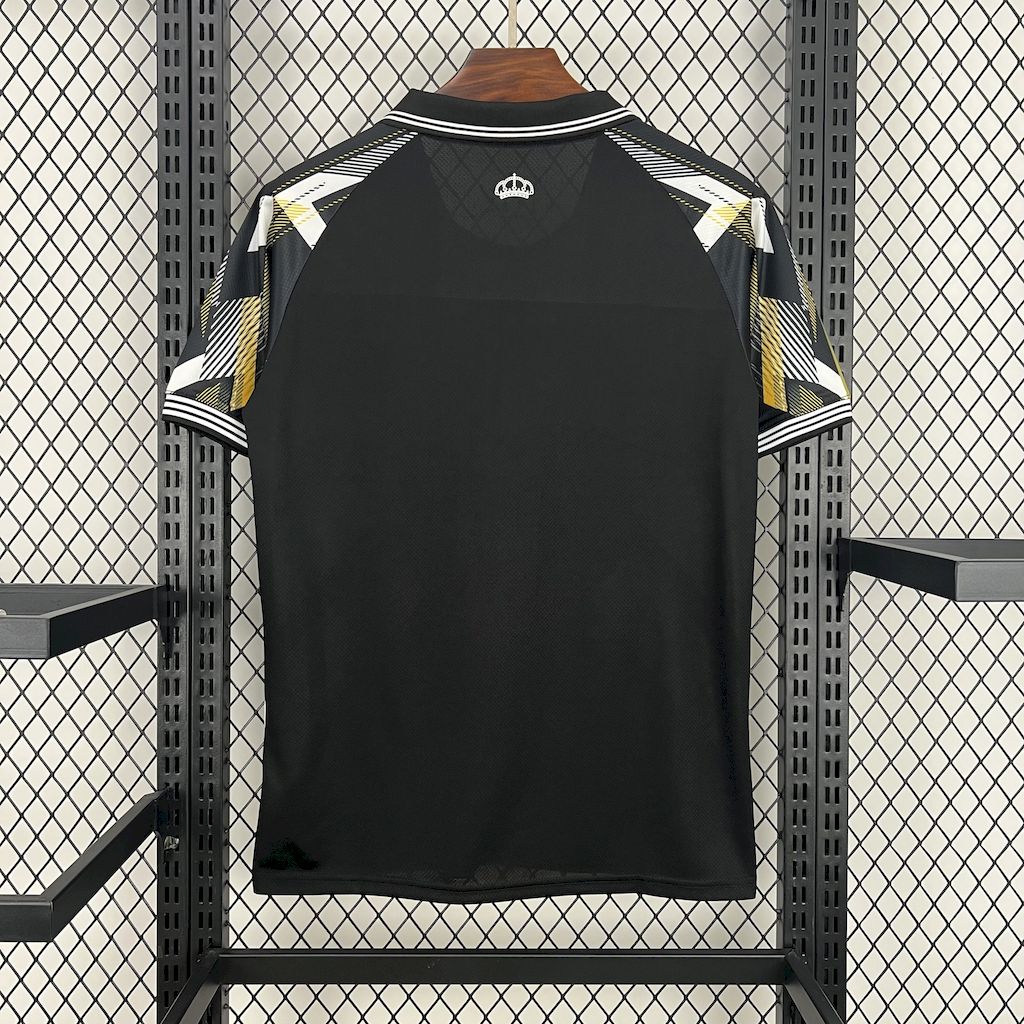 2025/2026 Real Madrid Special Edition Football Shirt （Fan Edition）