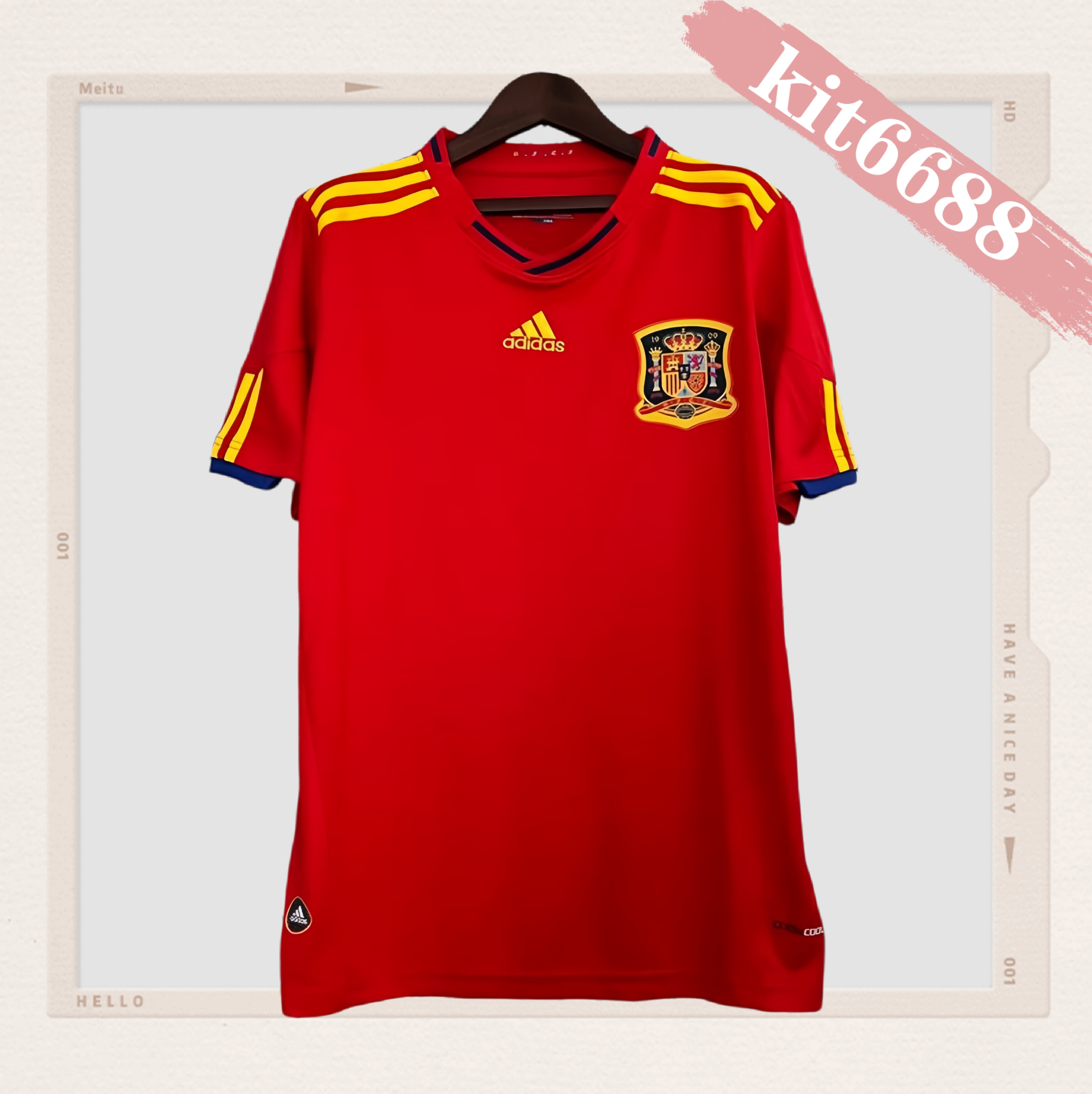 2010 Spain home Retro Football Shirt