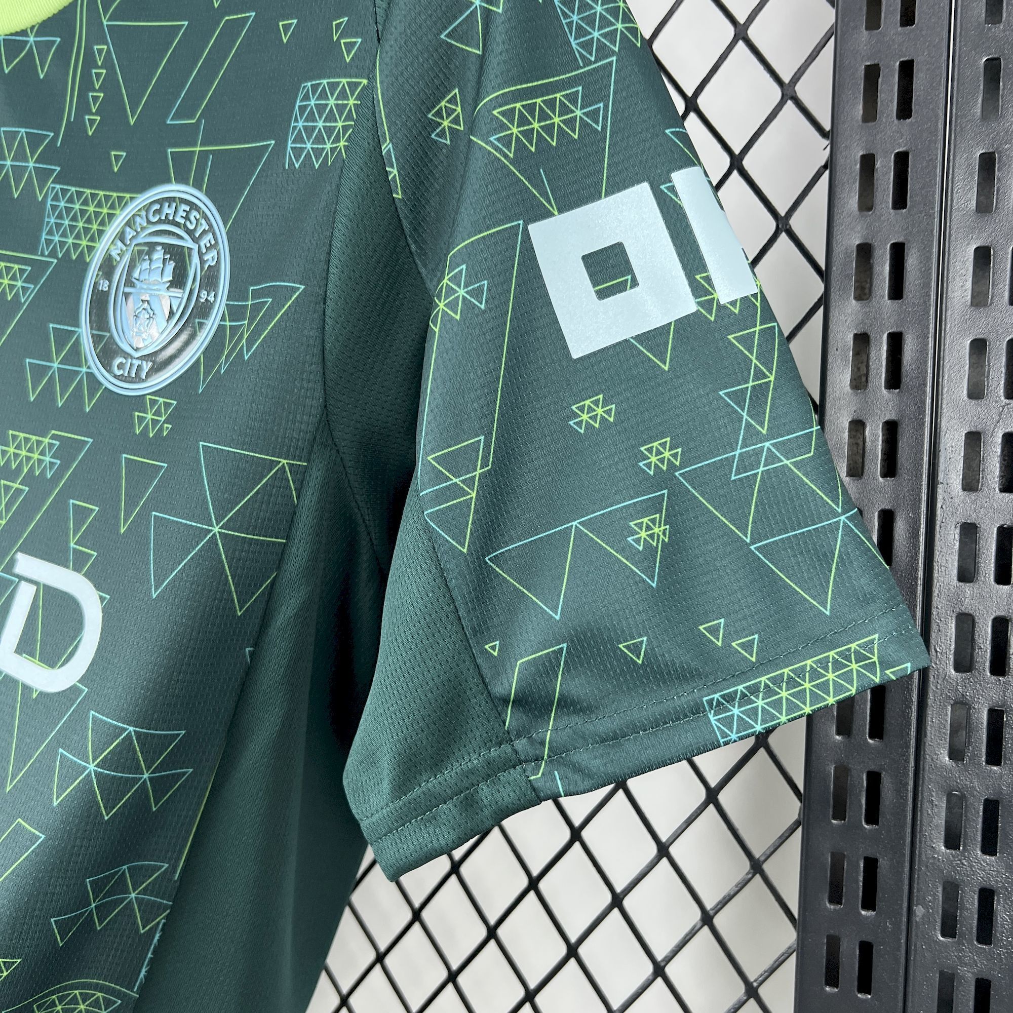 2025/2026 Manchester City FC Fourth Kit Football Shirt (Fans)