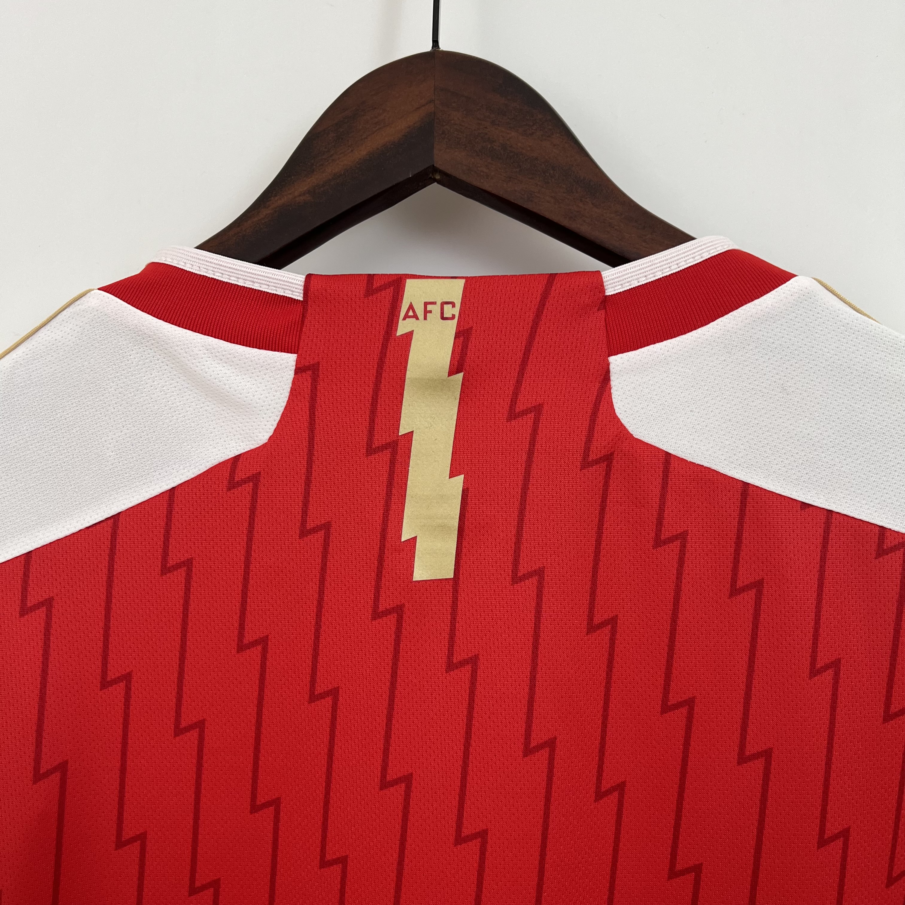 2023/2024 Arsenal Home Football Shirt (Fans)
