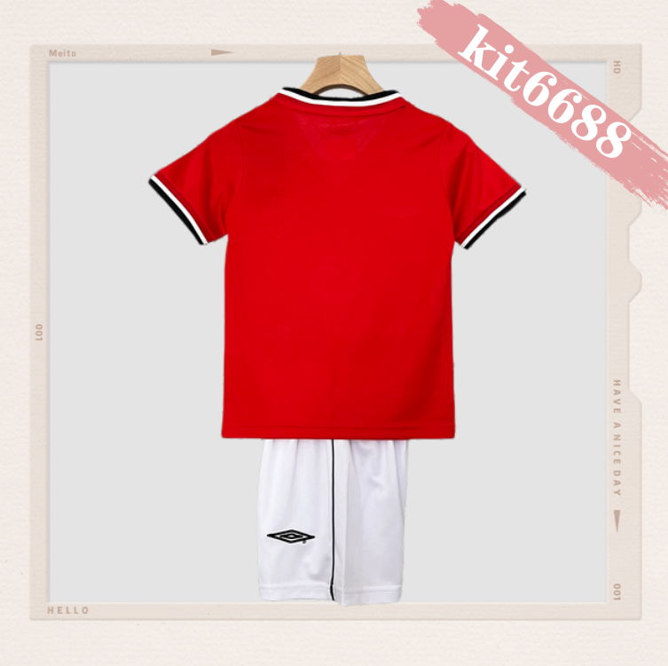 00/01 Manchester United home ground Retro Football Soccer Kids Kit