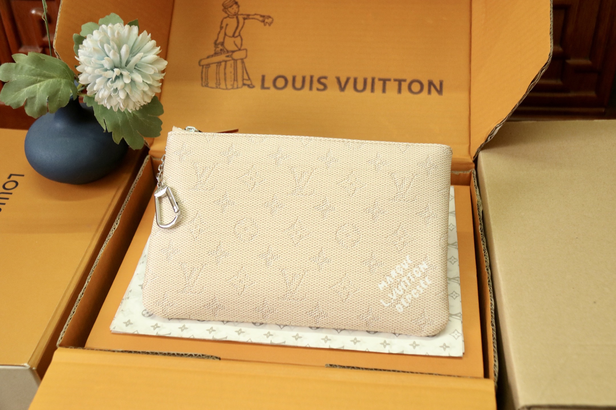 Louis Vuitton Pochette Accessoires Bag