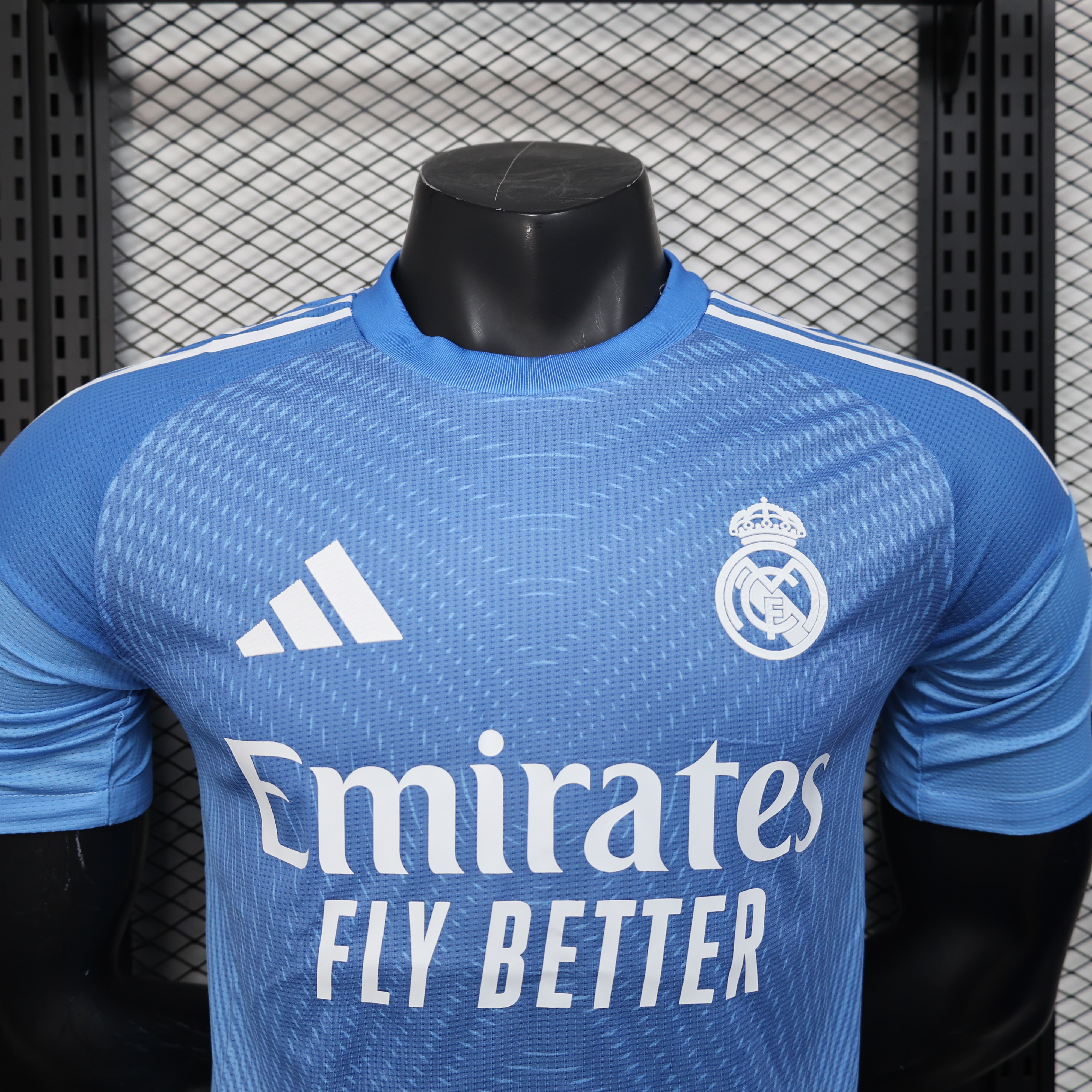 2025/2026 Real Madrid Goalkeeper Football Shirt (Player Edition）