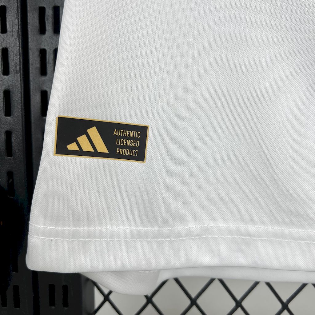 2025/2026 Leeds United Home Special Edition Football Shirt (Fan Edition)