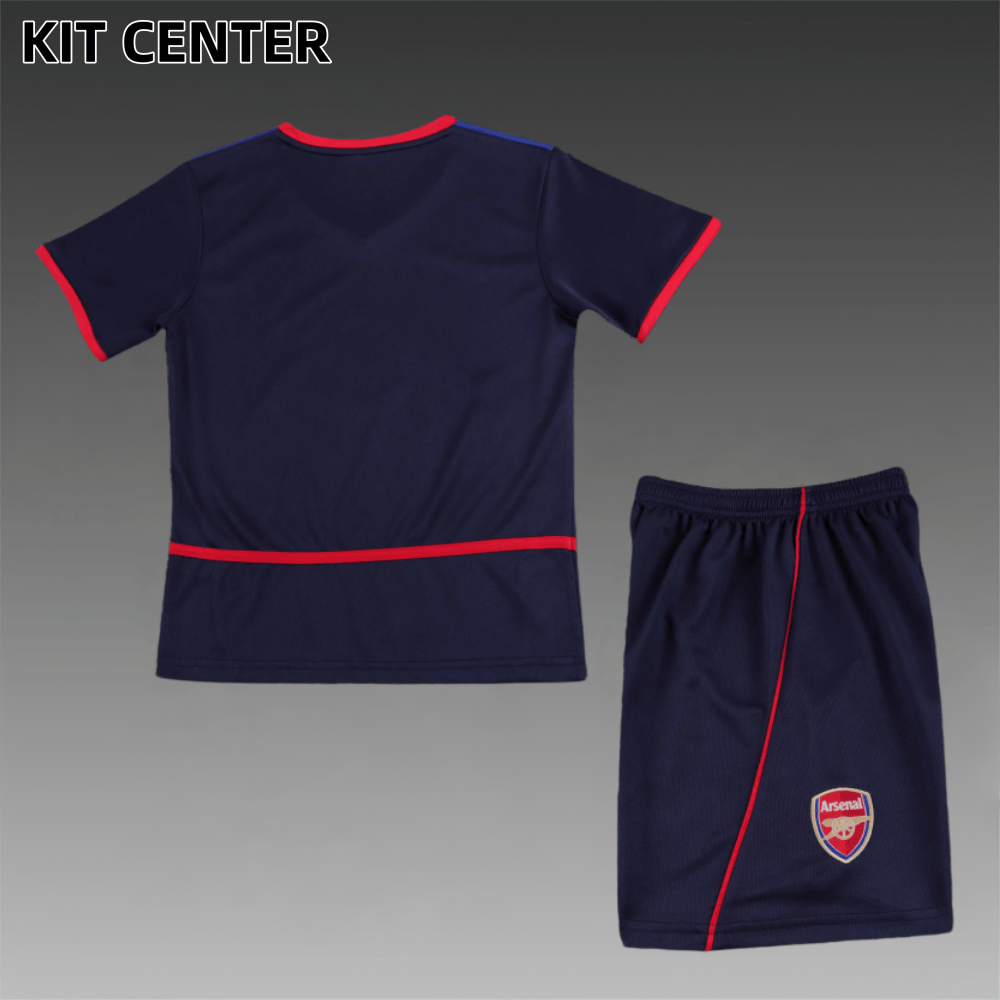 02/04 Arsenal Away Retro Football Shirt (Kids Kit)