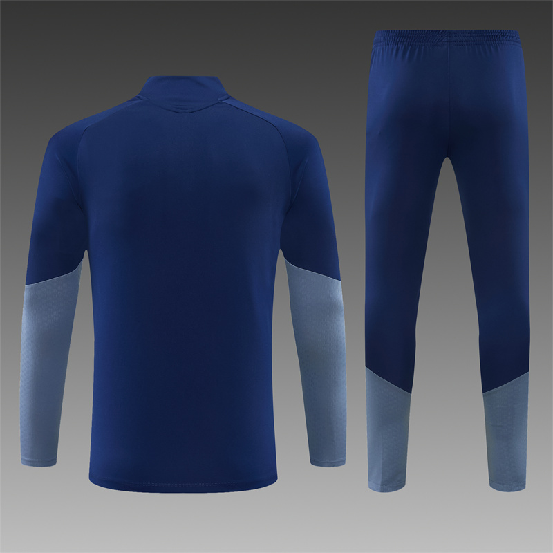 2026/2027 Bayern Munich Half Zip Suit (Adult Kids kit)