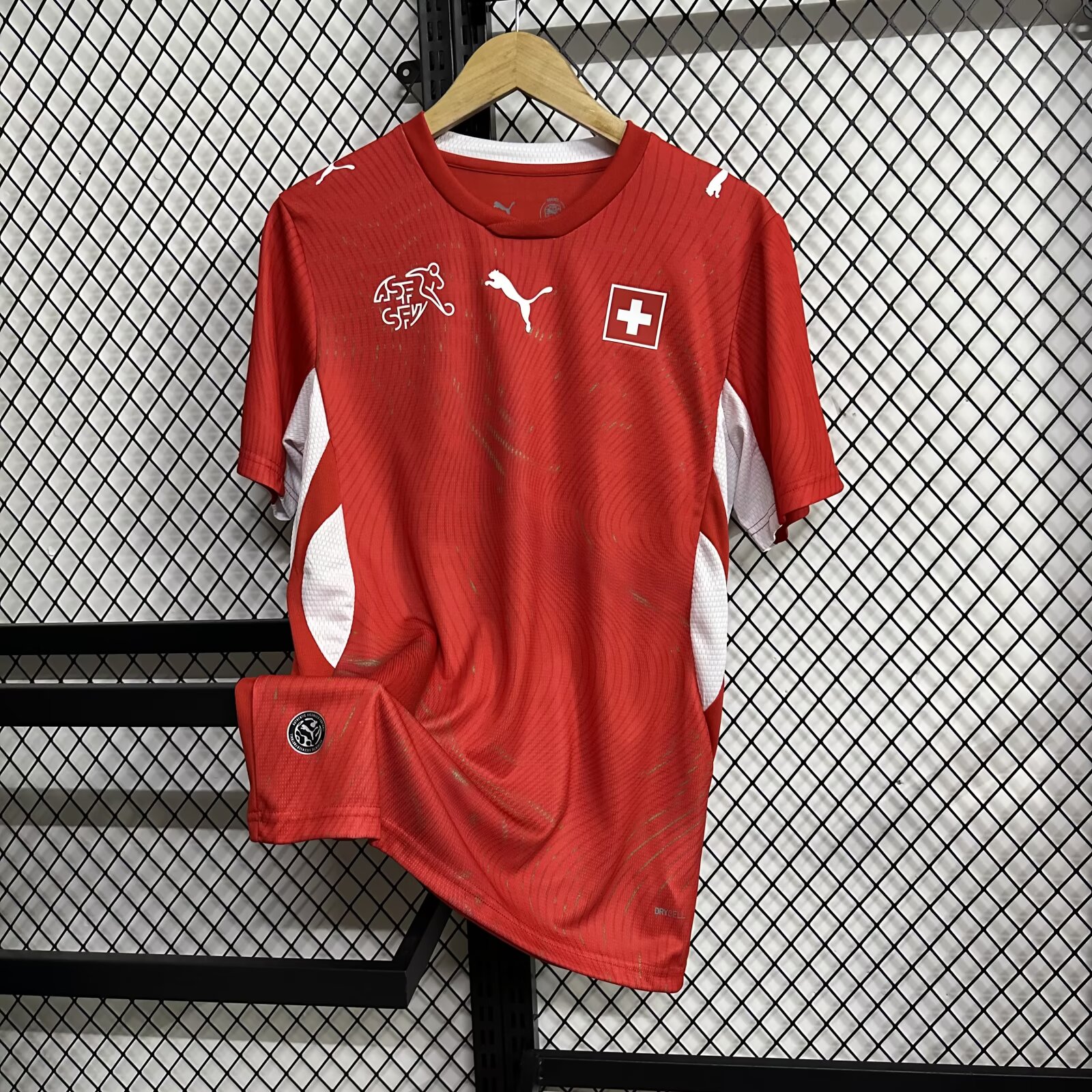 2025/2026 Switzerland Home Football Shirt (Fan Edition)