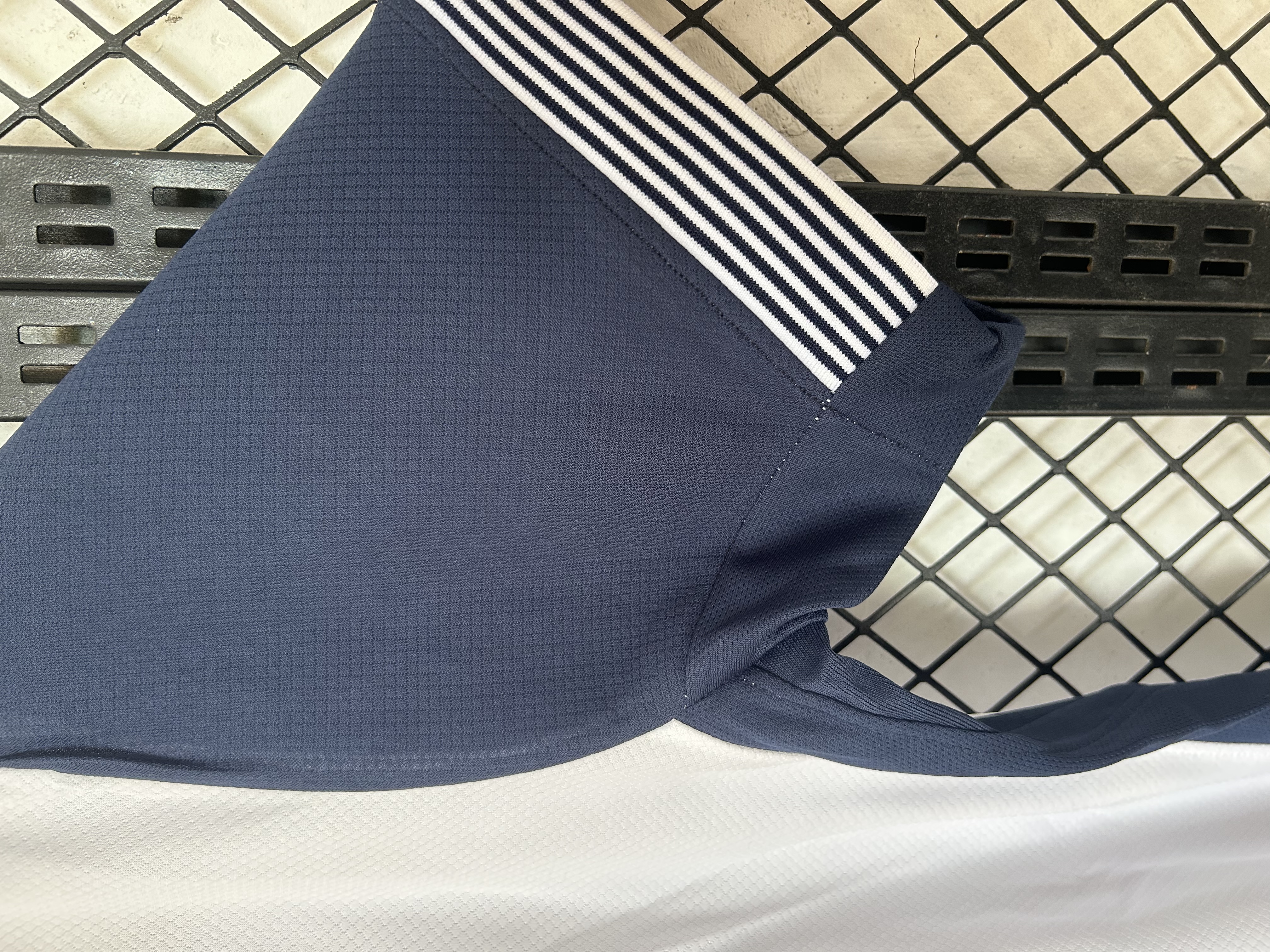 2024/2025 Tottenham Home Football Shirt (Fan Edition)