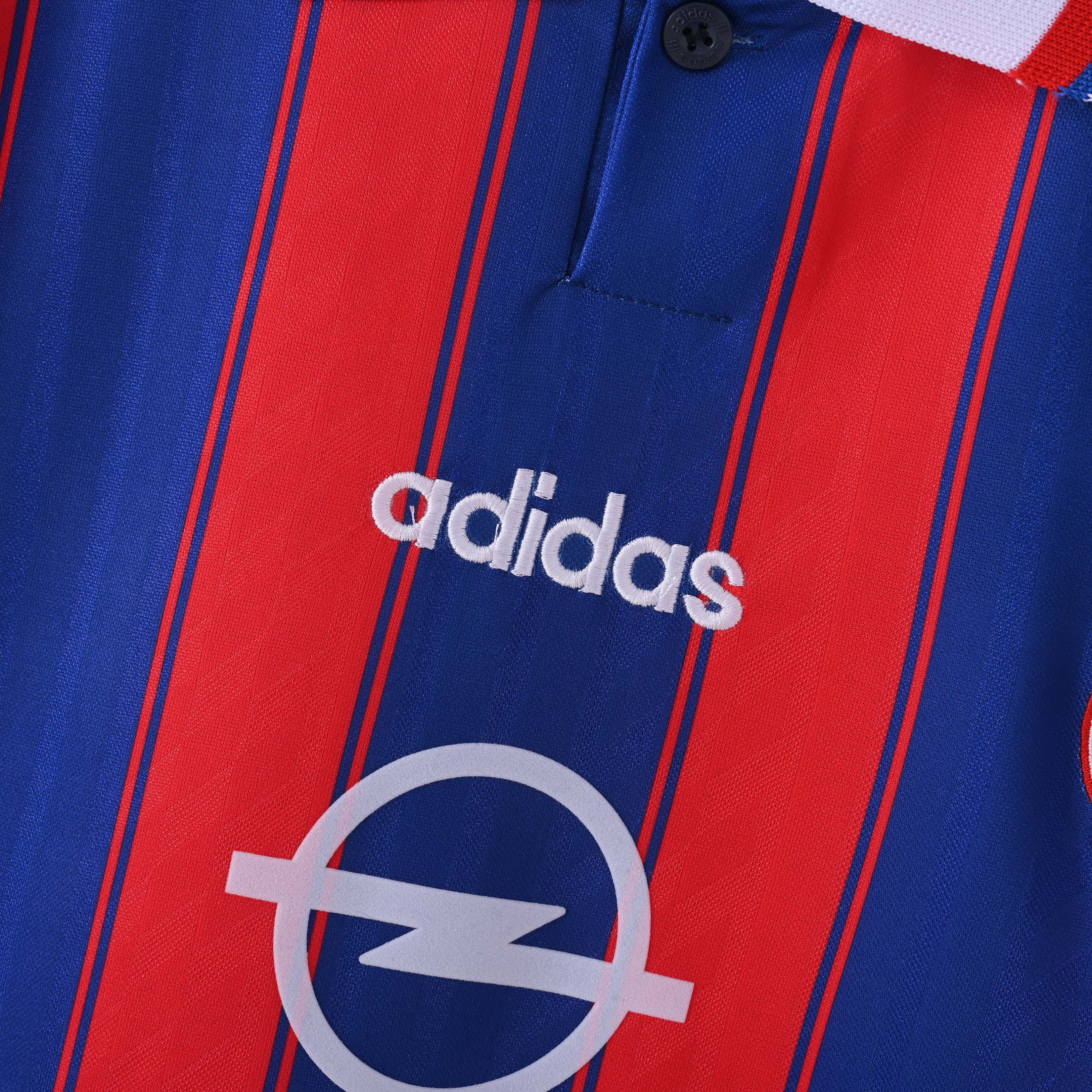 1995/1997 Bayern Munich Home Retro Football Shirt